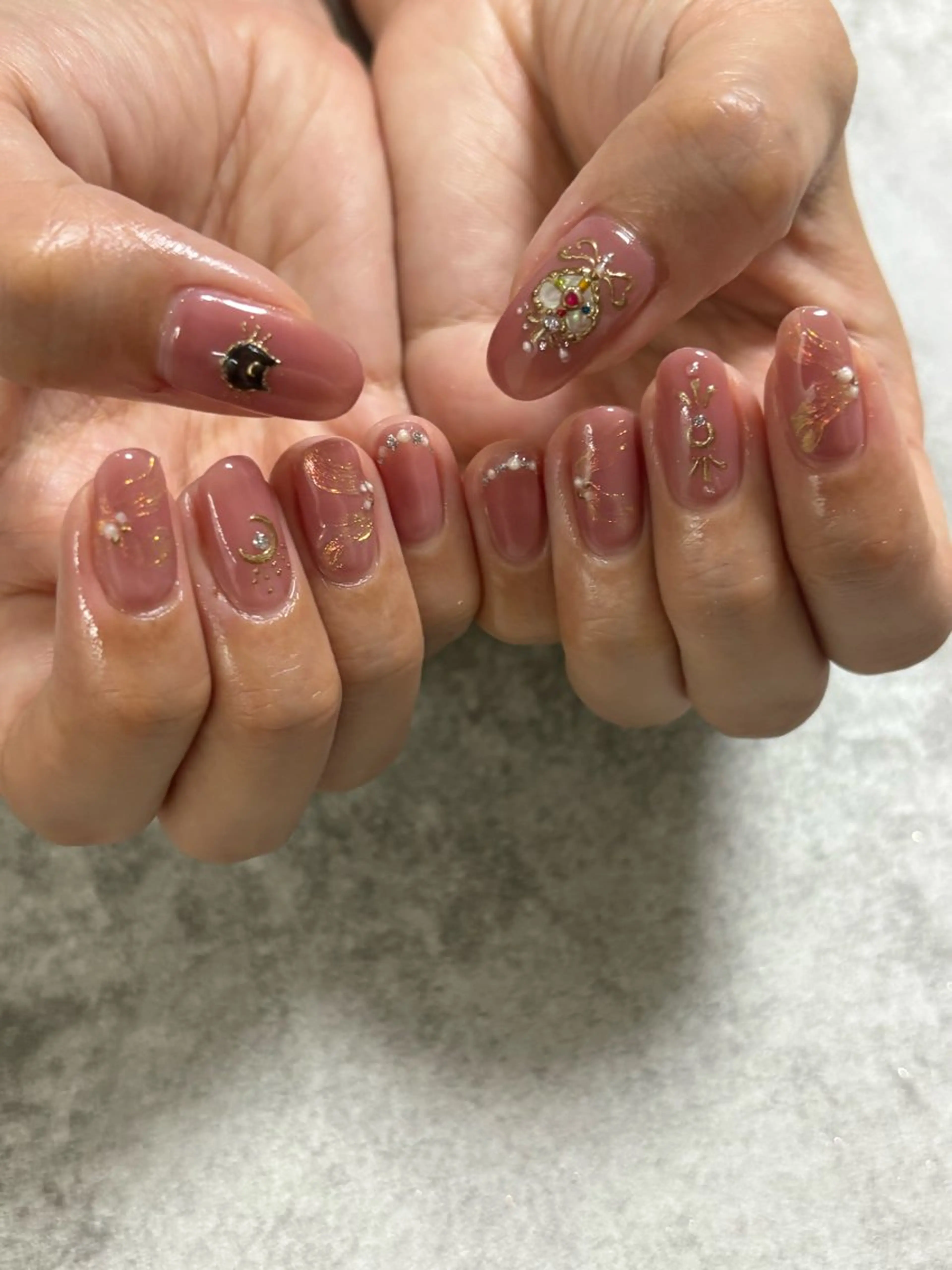 ネイル ハンドネイル FIORITURA Maikoのネイルデザイン