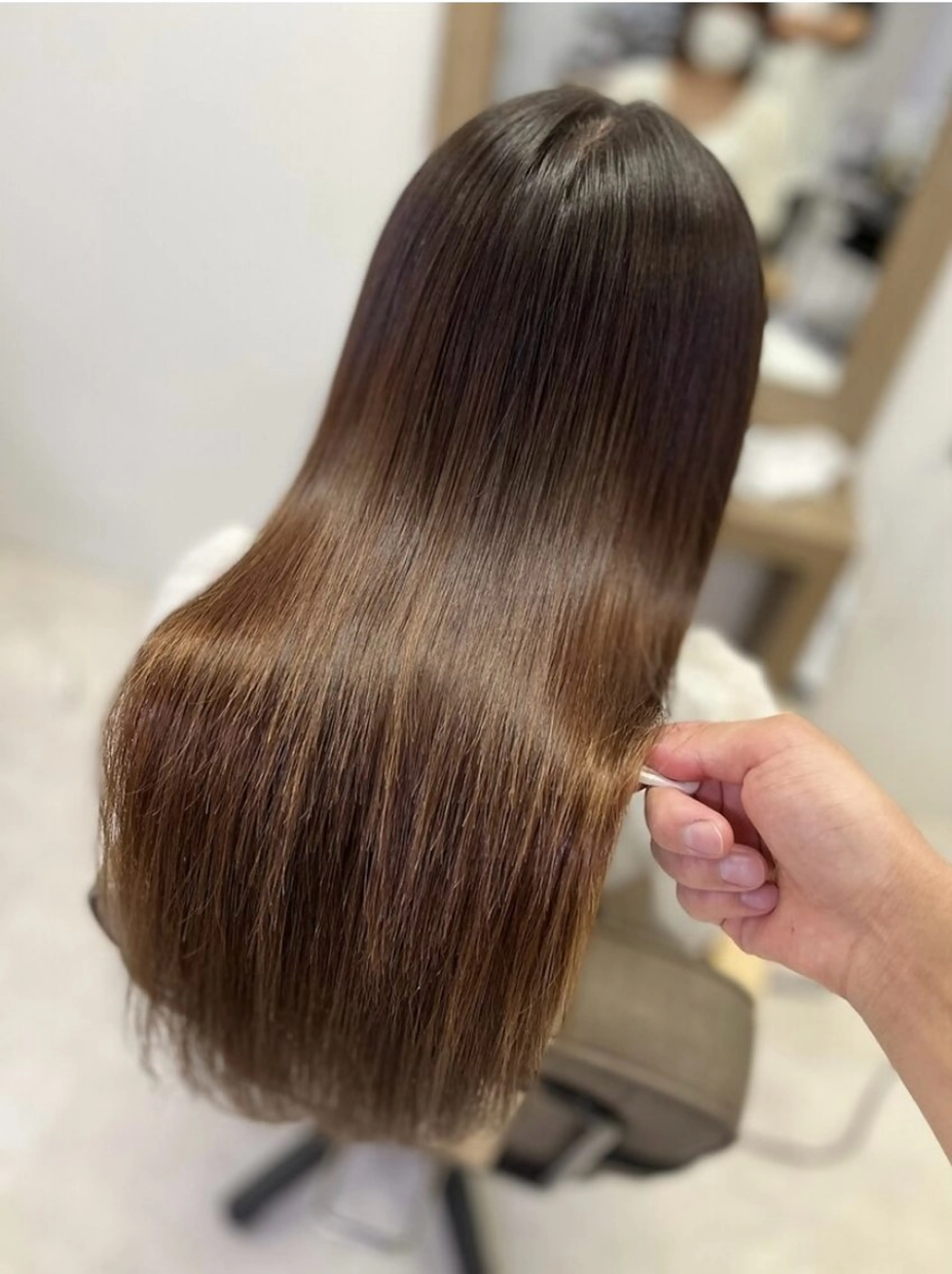 セミロング 久志 梨花のヘアスタイル