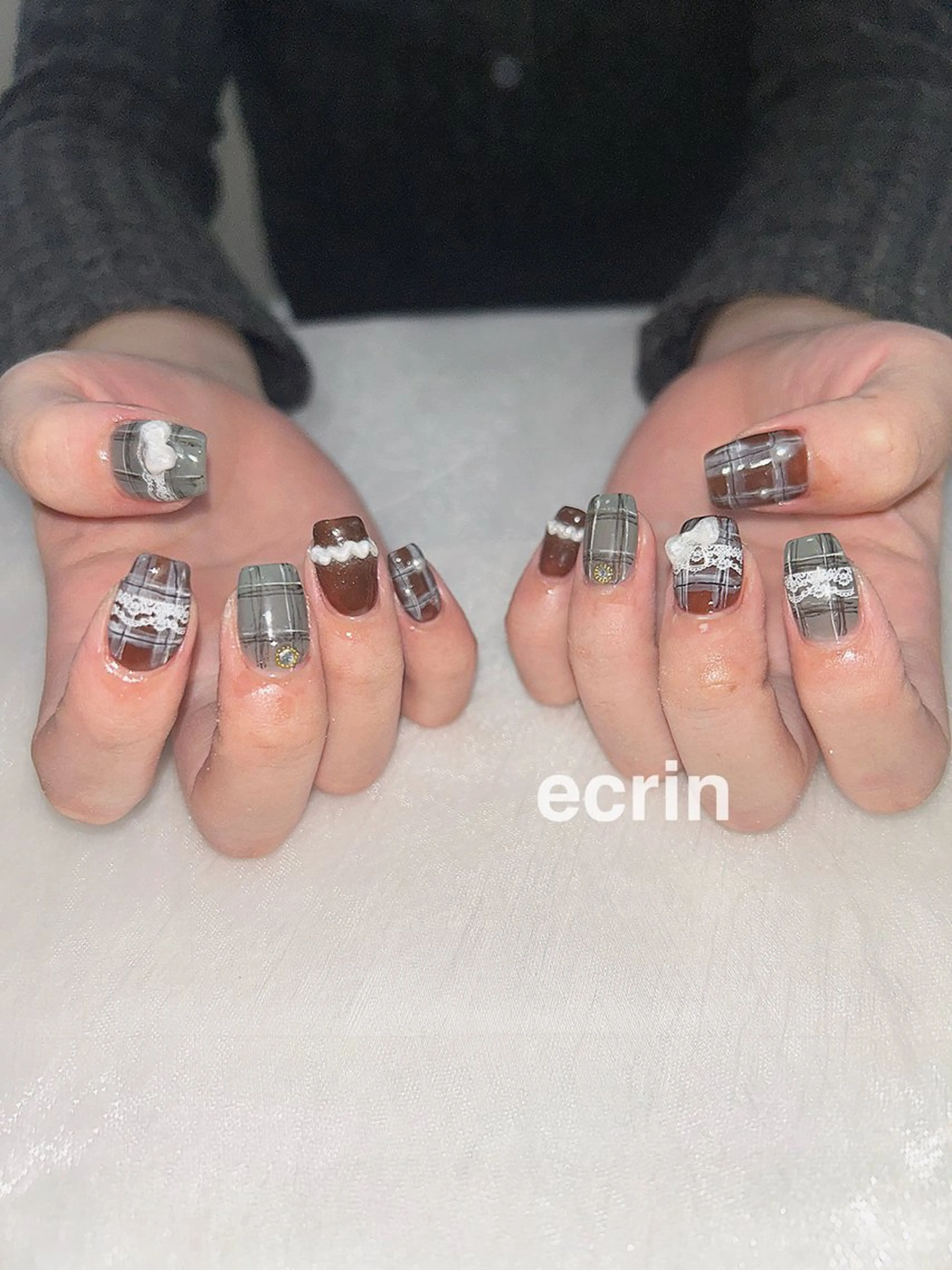 ネイル ハンドネイル ecrin (エクラン)のネイルデザイン