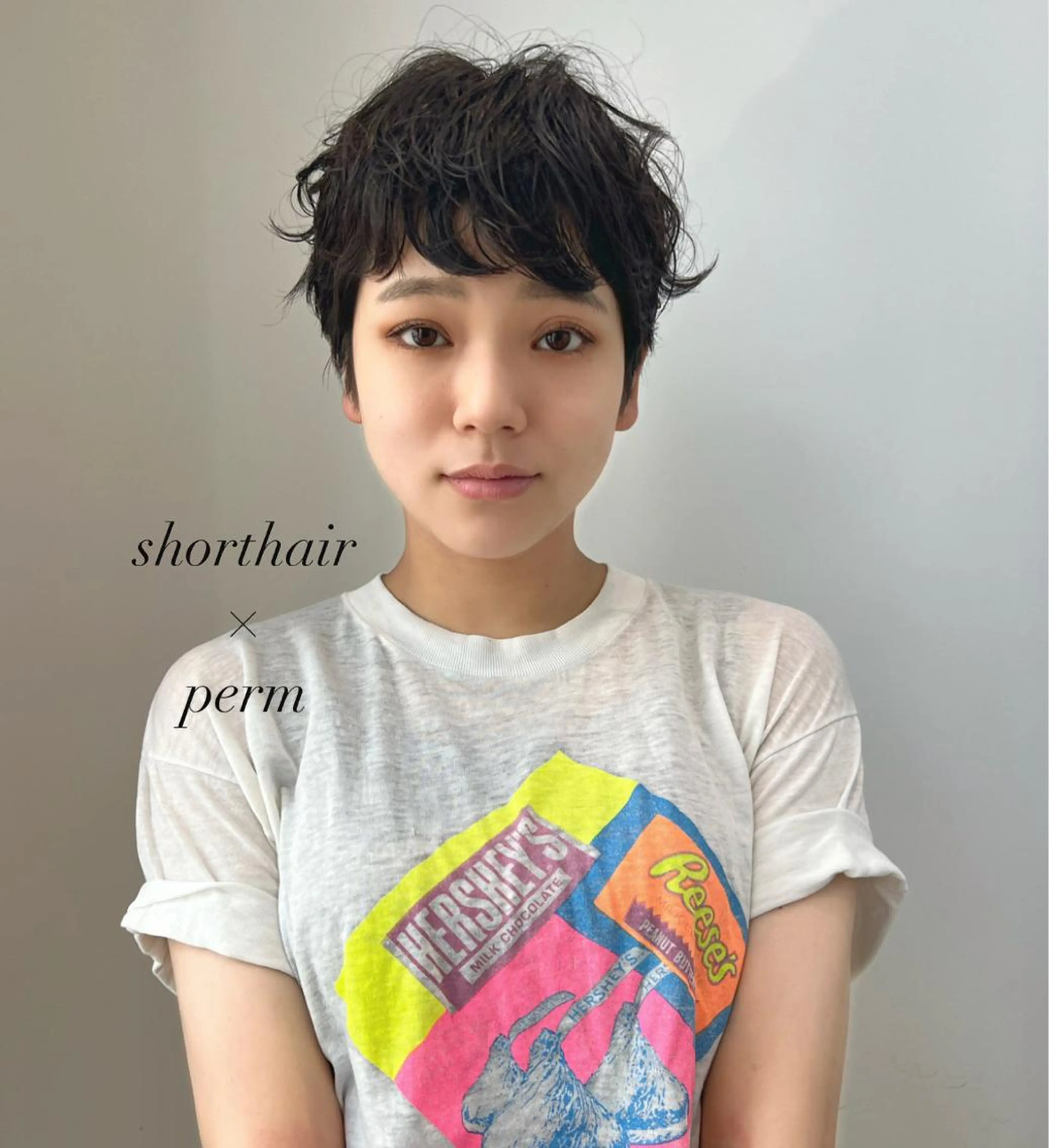 ショート パーマ ベリーショート ショートヘア ニュアンスパーマ era shioriのヘアスタイル