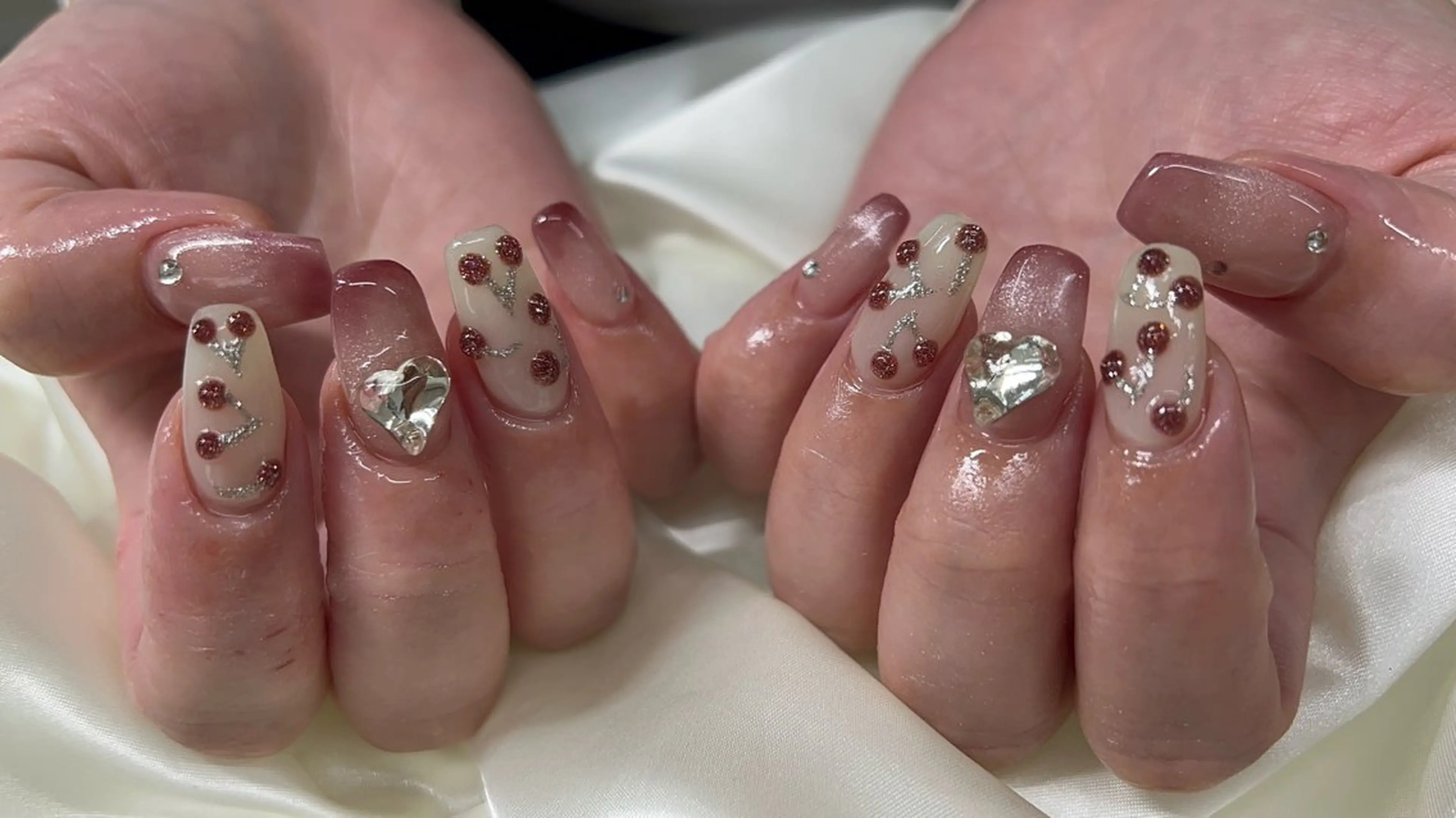 ネイル 持ち込み 春ネイル Moana Oukaのネイルデザイン