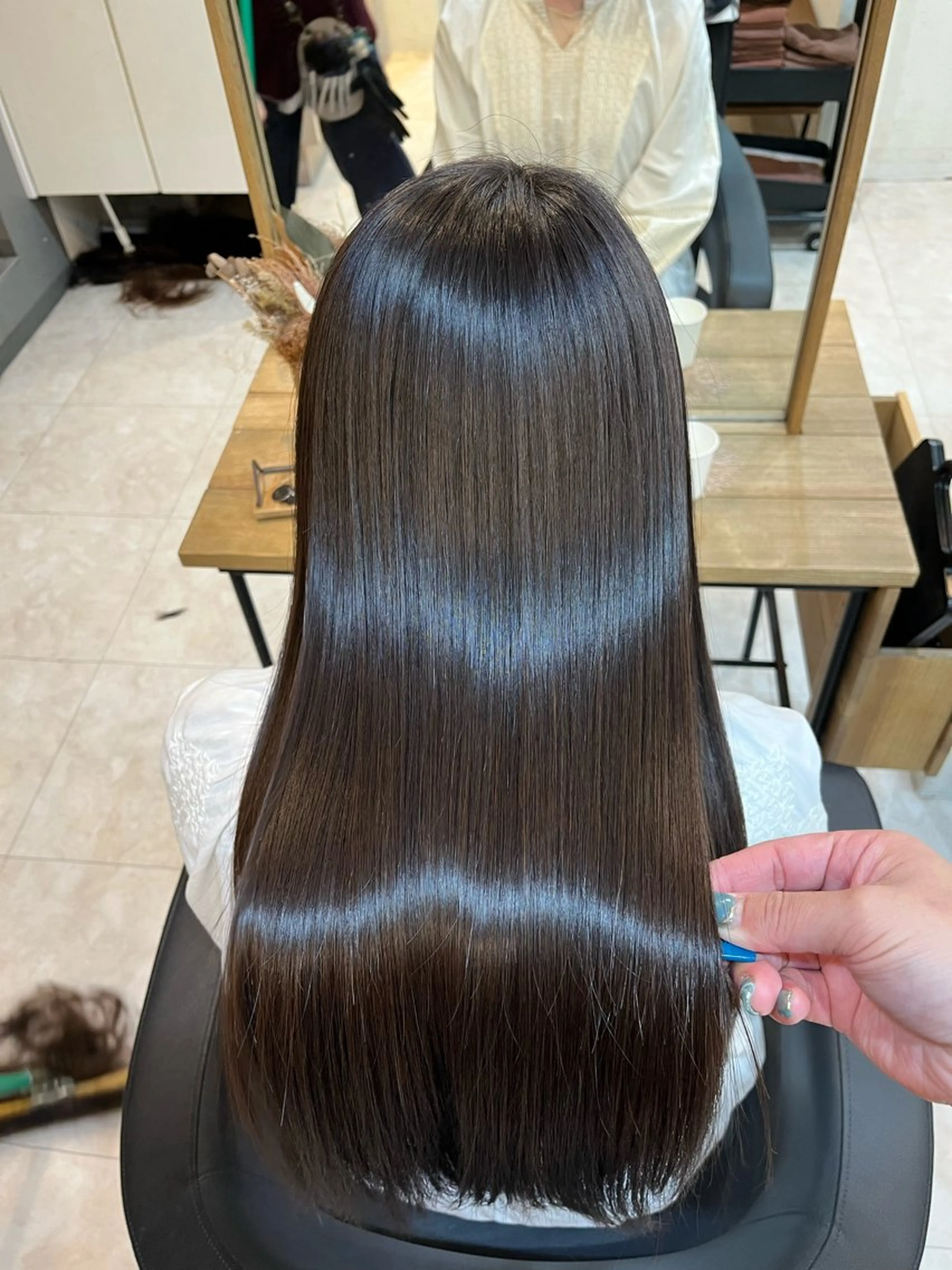 【ULTOWA トリートメント】最高級水素+純度100%高濃度コラーゲンの写真