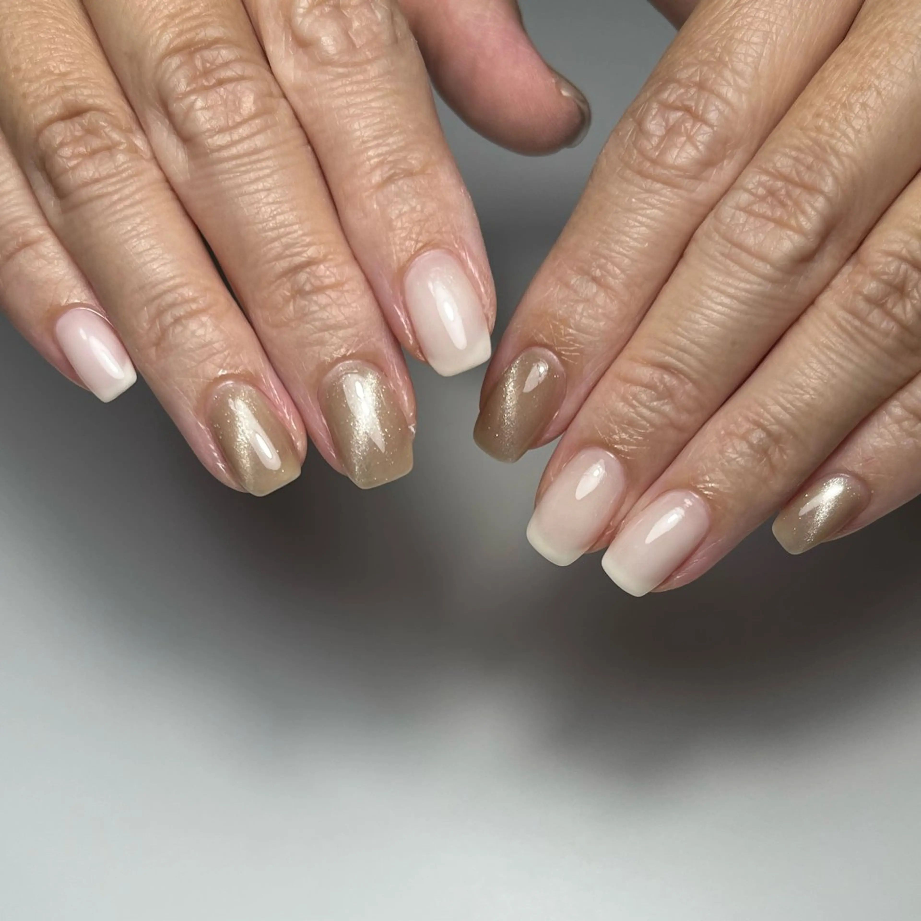 ネイル マグネットネイル miya .のネイルデザイン