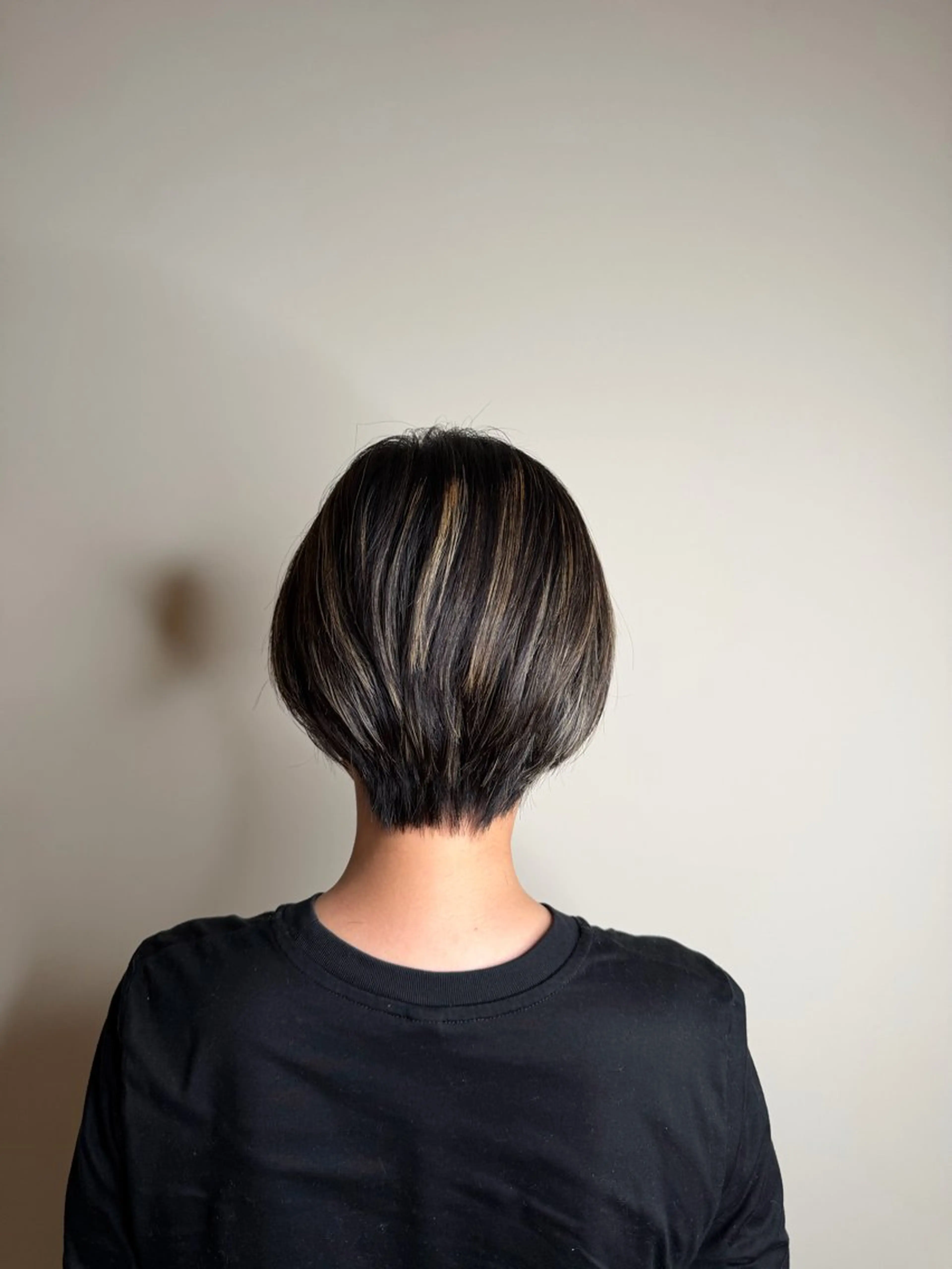 ショート 山口 りかのヘアスタイル