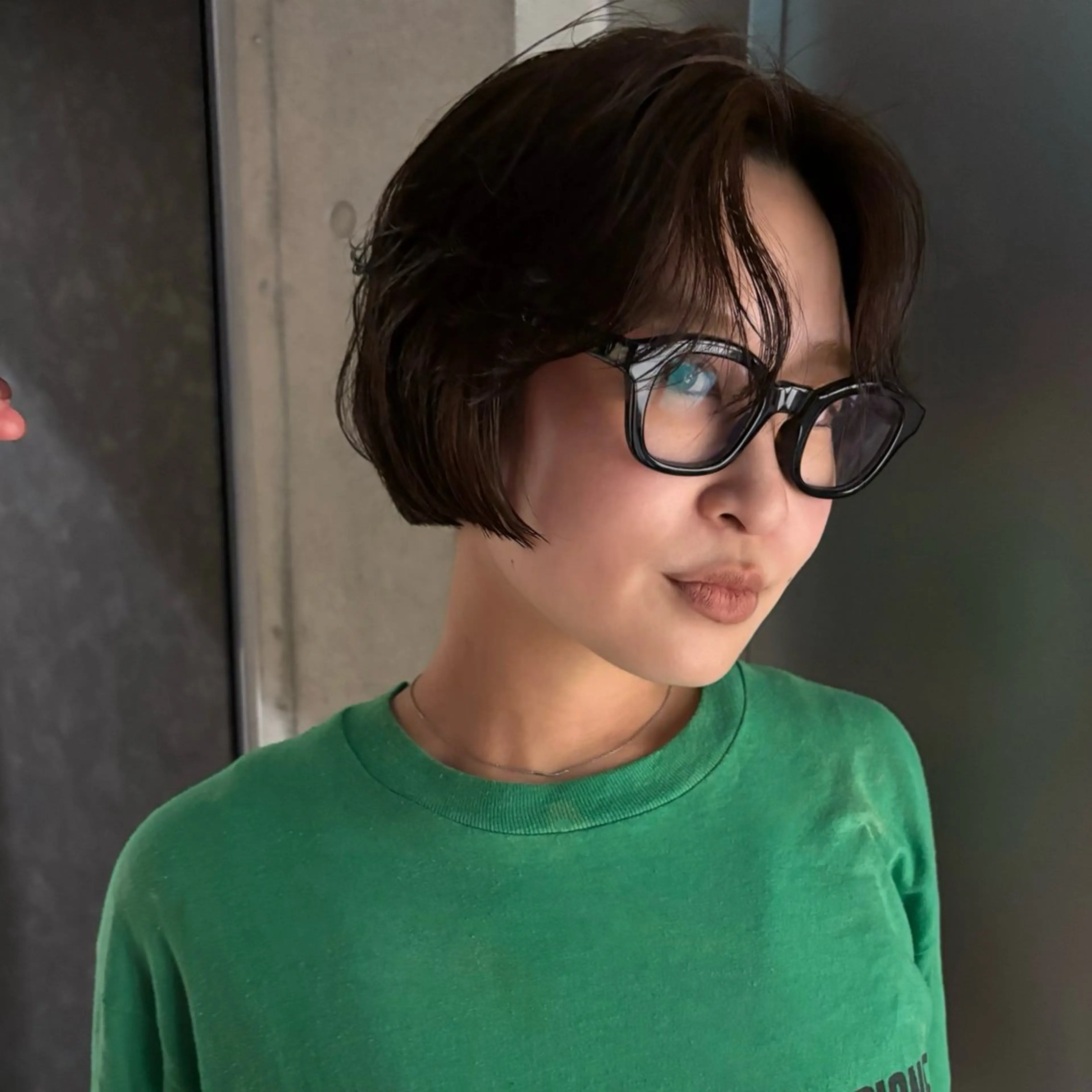 ショート カラー ヘアアレンジ カット ヘアカラー トリートメント ボブハイトーン🦖 デザインMAMIのヘアスタイル