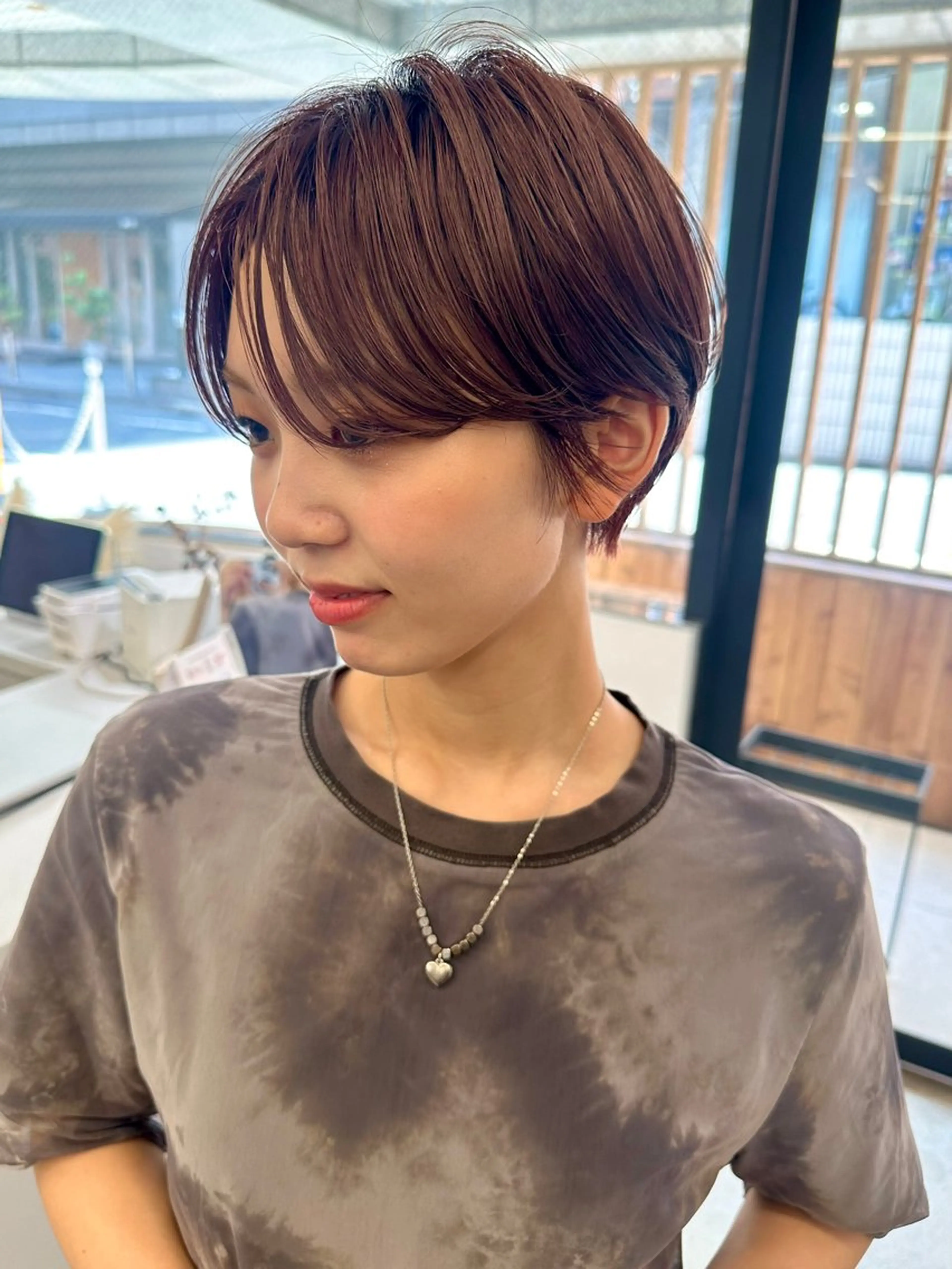 ショート カット ヘアカラー 骨格診断で絶対可愛い ✨丸みショート✨凌弥のヘアスタイル