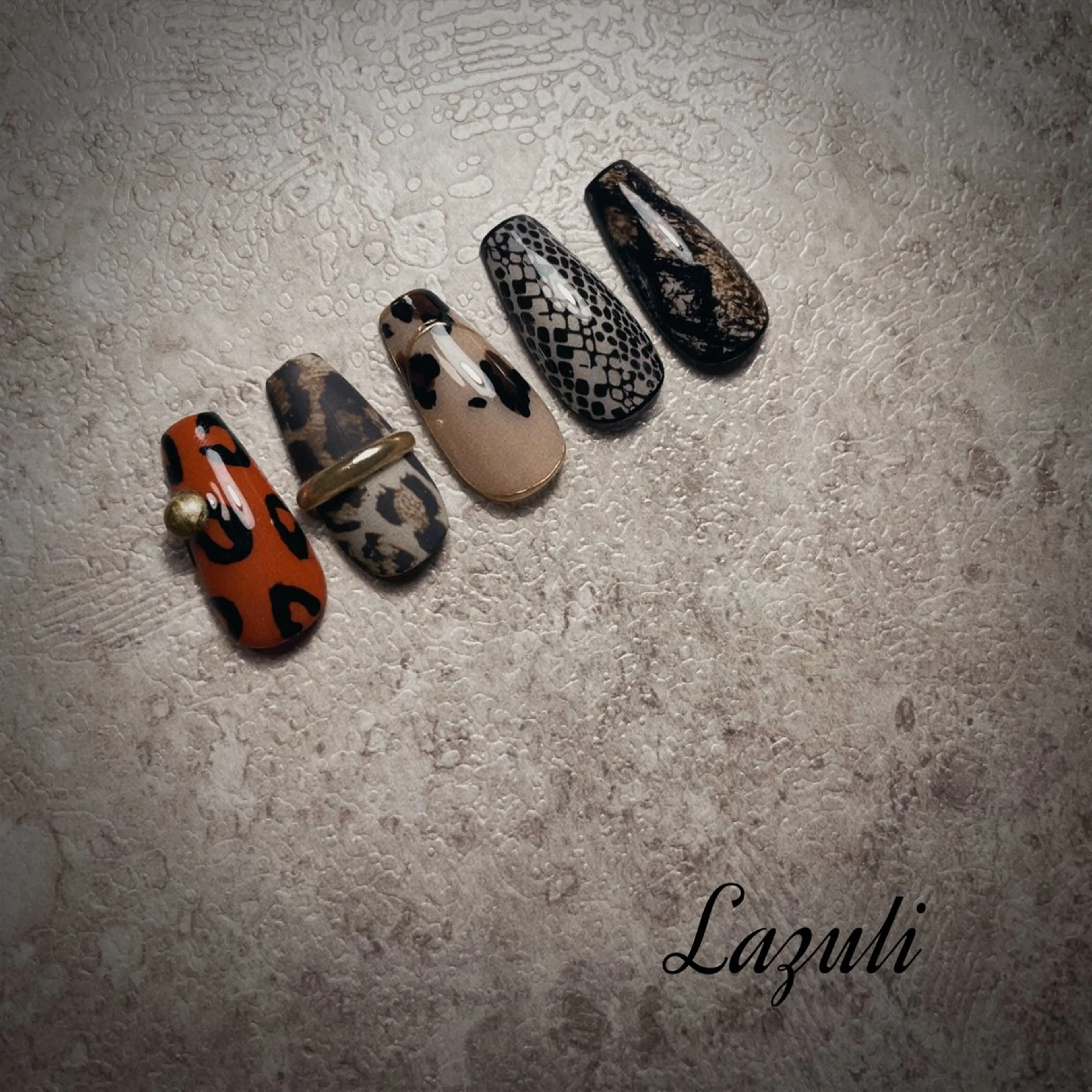 ネイル Lazuli 💎のネイルデザイン