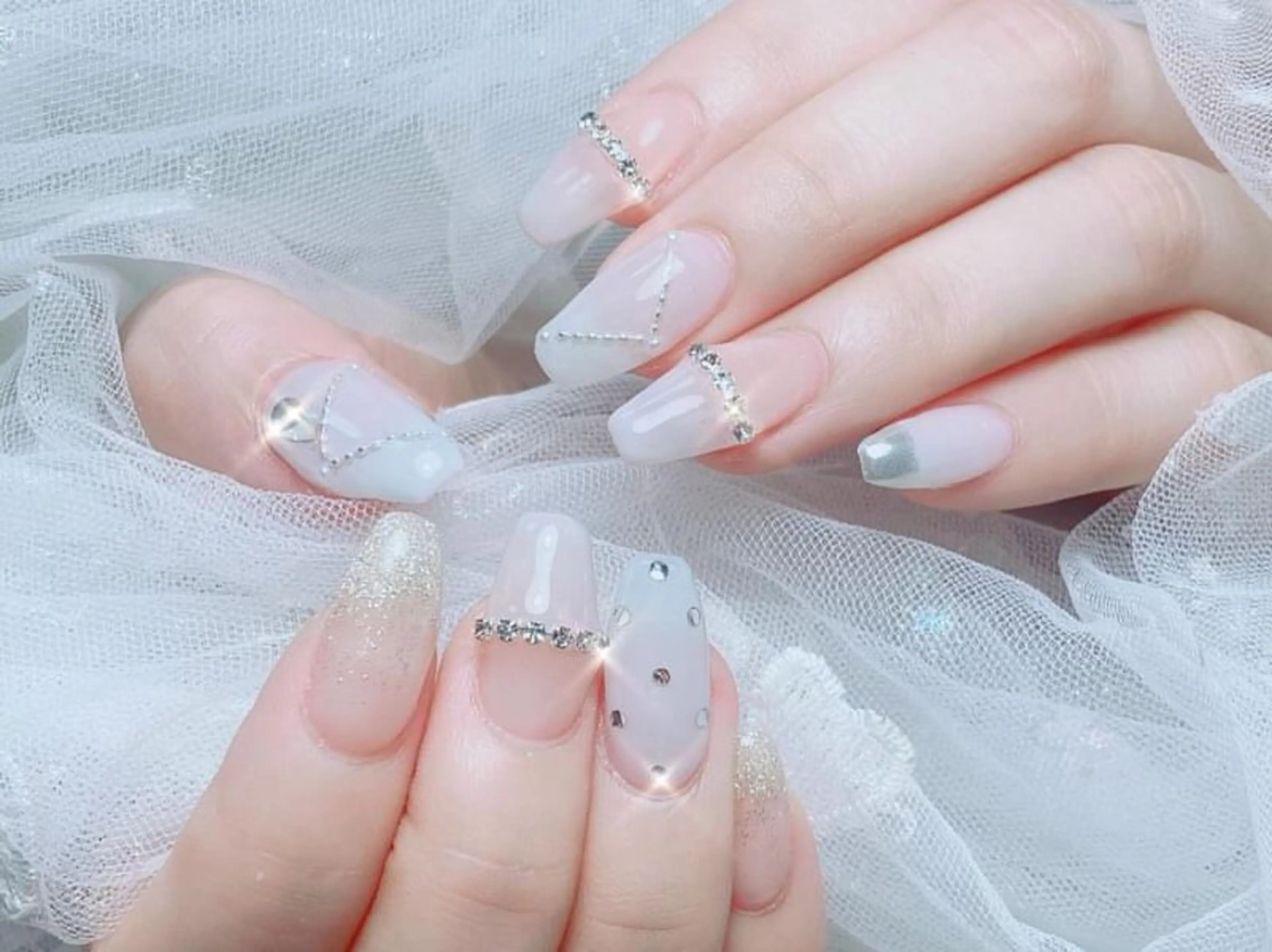 ネイル ジェルネイル 持ち込み ハンドネイル ハンドケア 【スカルプ専門店】 ZY Nailのネイルデザイン