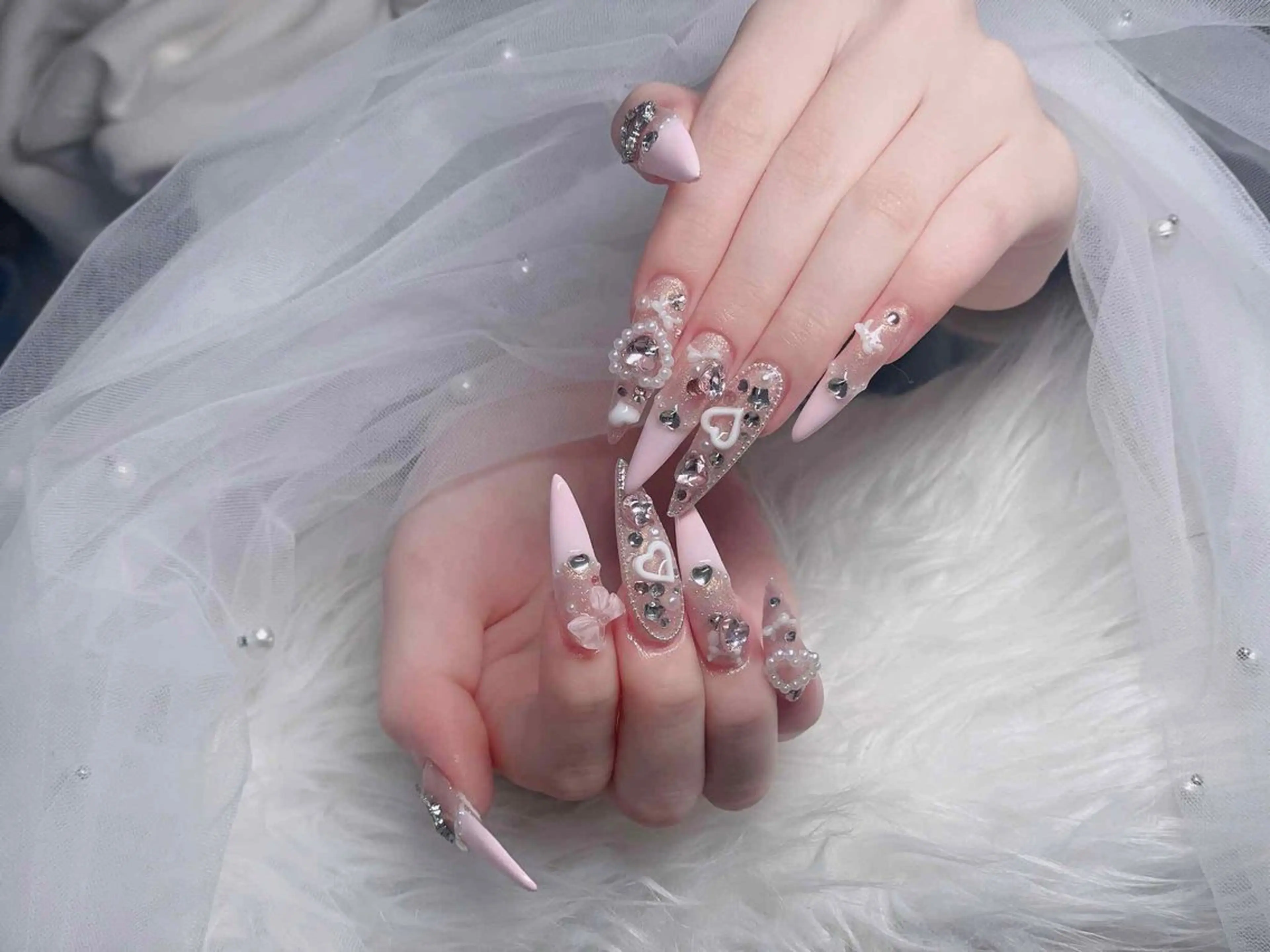 ネイル フレンチネイル ジェルネイル ハロウィン 韓国ネイル マグネットネイル ハンドネイル Hbaby nailのネイルデザイン
