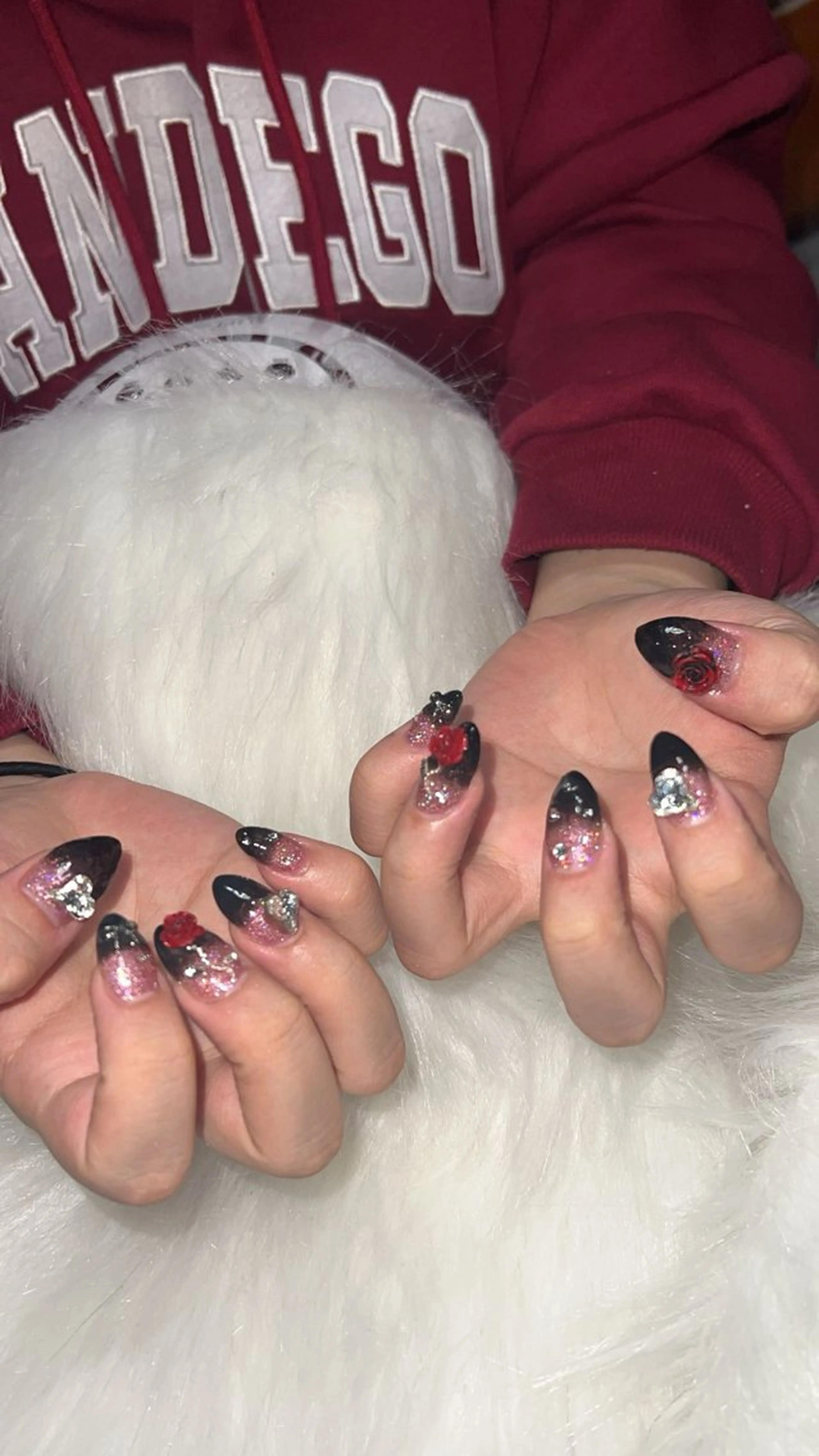 ネイル OPHELIA 𓃛のネイルデザイン