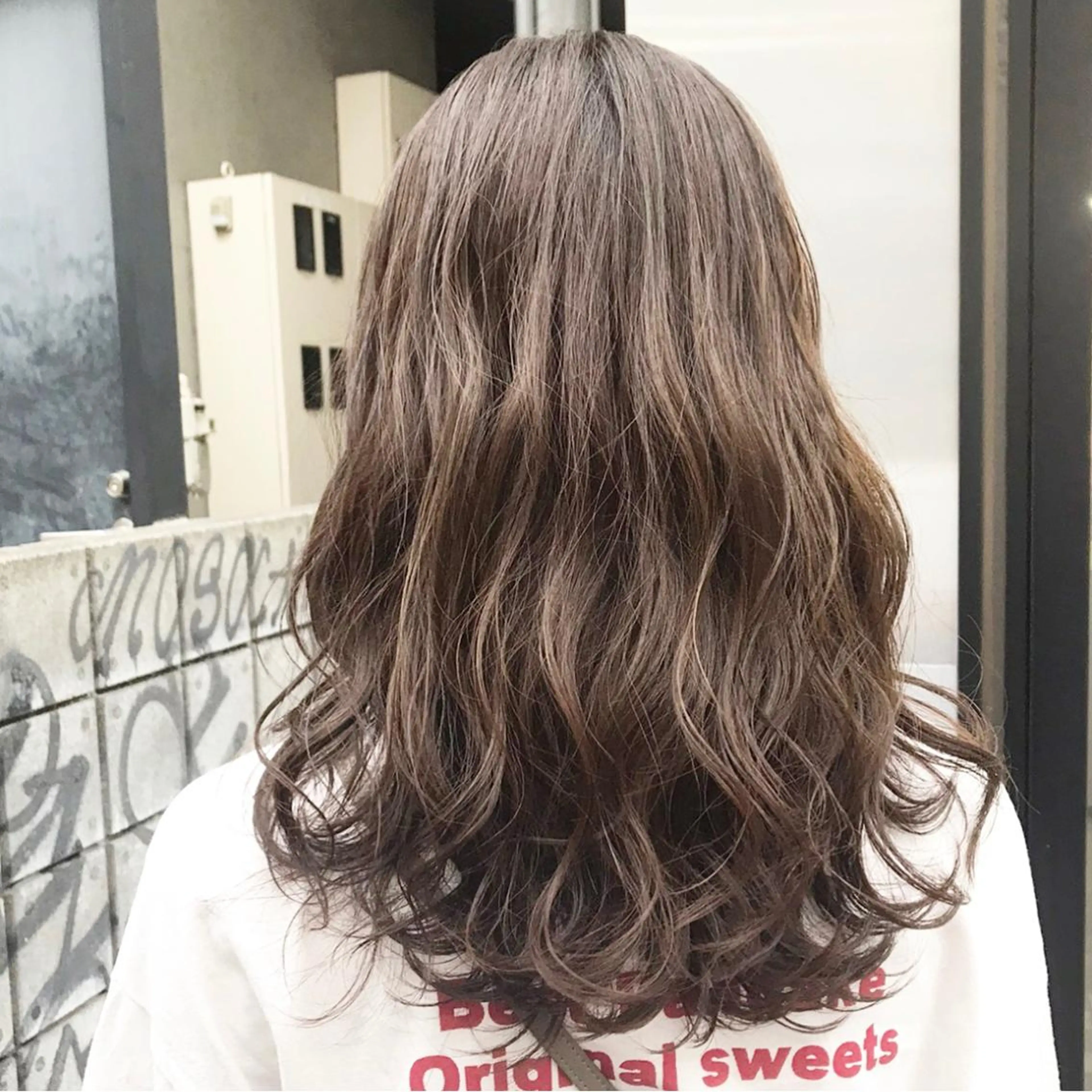 ロング カラー ヘアアレンジ ハイトーン/美髪矯正 🍃大江拓実のヘアスタイル