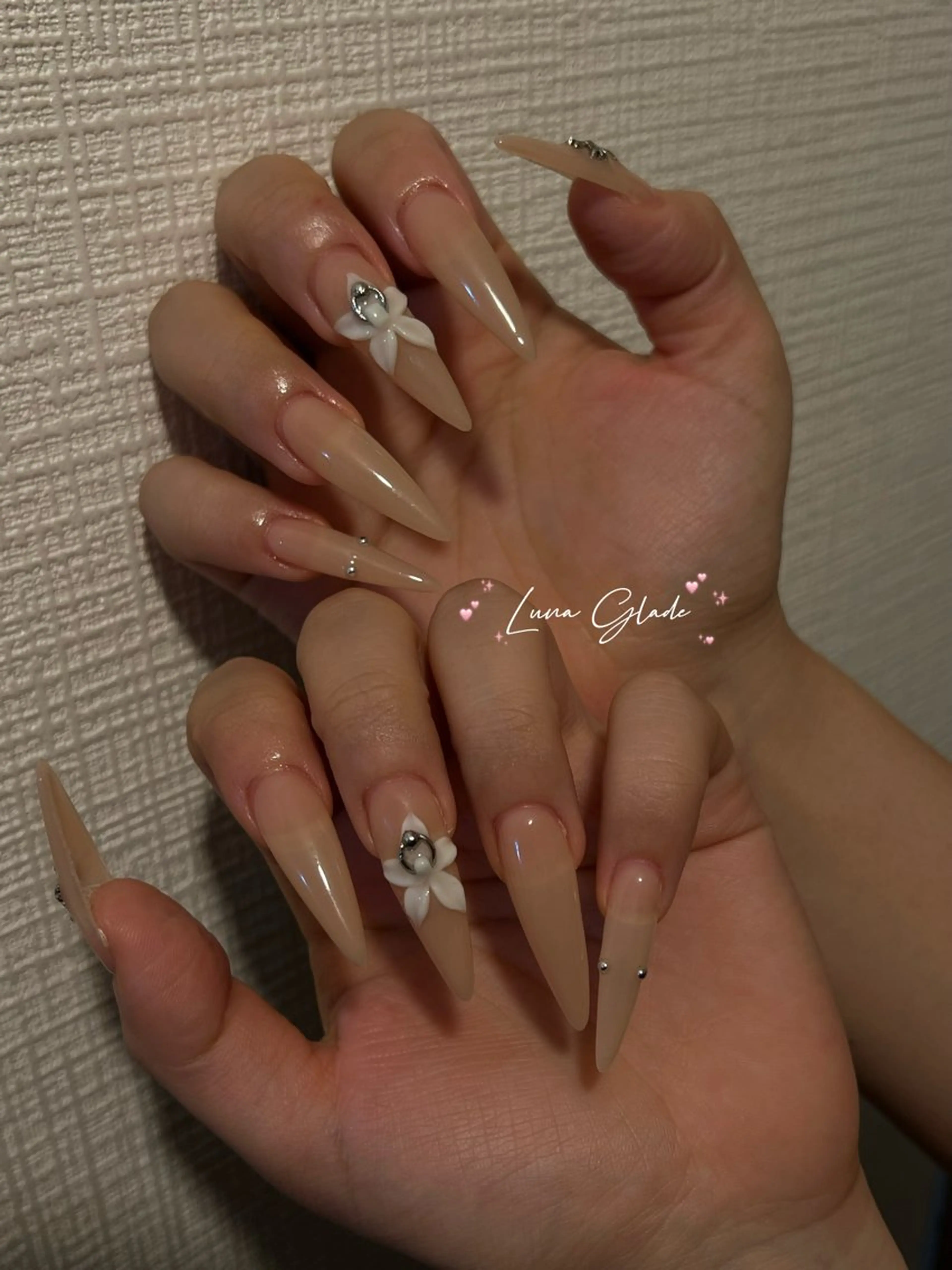 ネイル ハンドネイル Luna Gladeのネイルデザイン