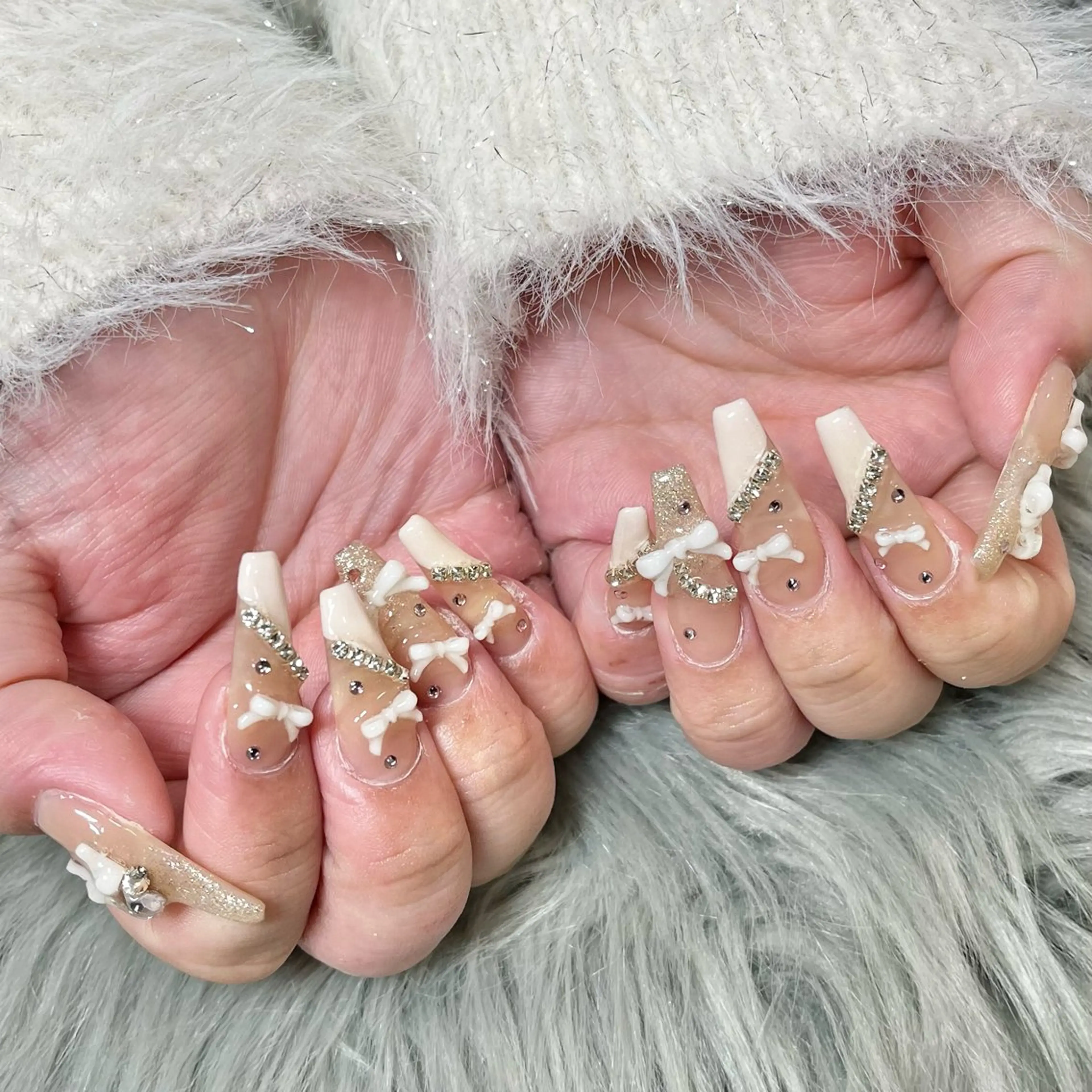 【 3月まで限定❣️】 ＜オフあり💅＞ フルアート／つけ放題🎀 ̖́-（パラジェル+1,000円で変更🉑）の写真