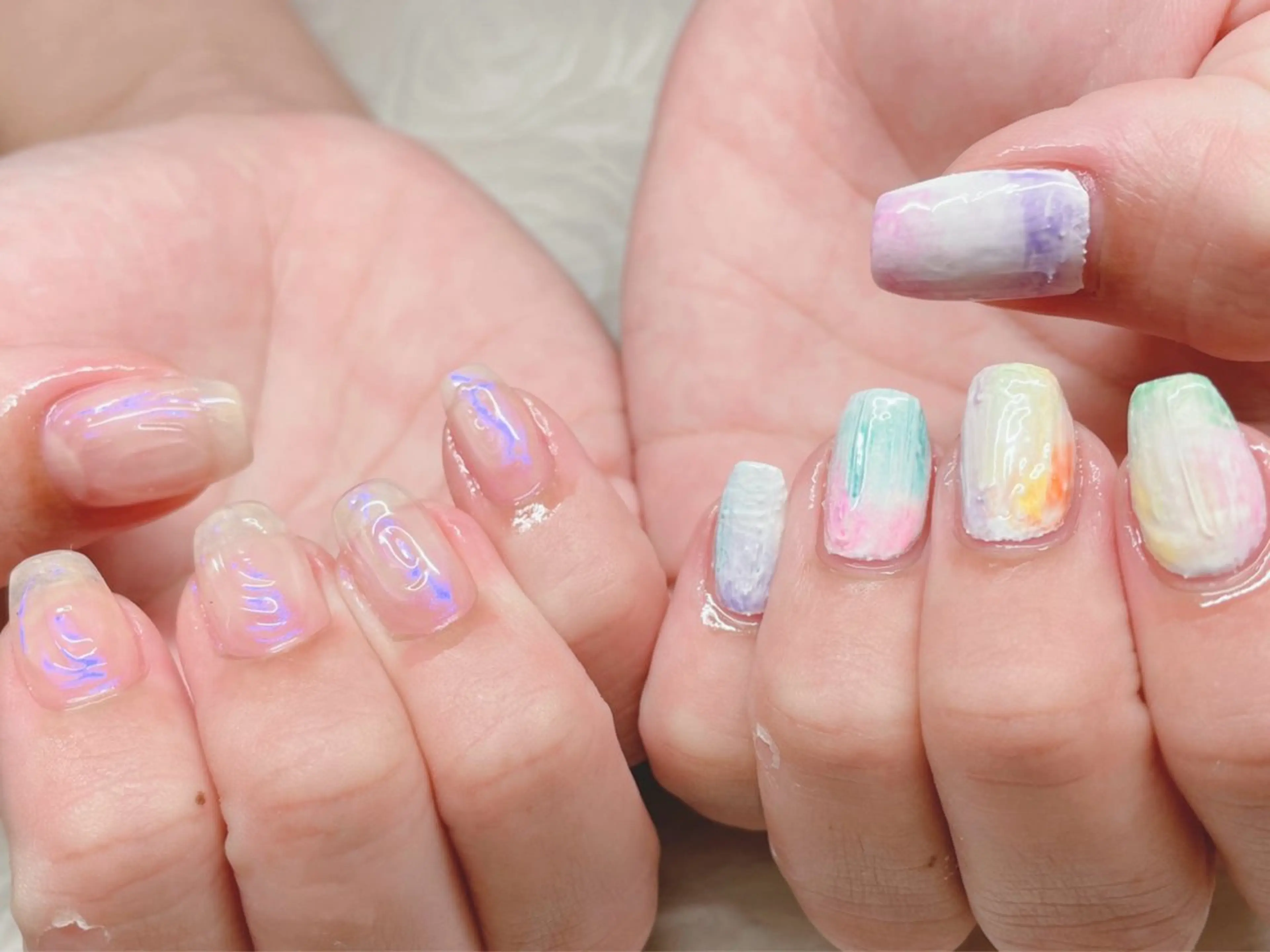 ネイル オーロラネイル ジェルネイル ニュアンスネイル パラジェル ぷっくりネイル 芦辺 香奈のネイルデザイン