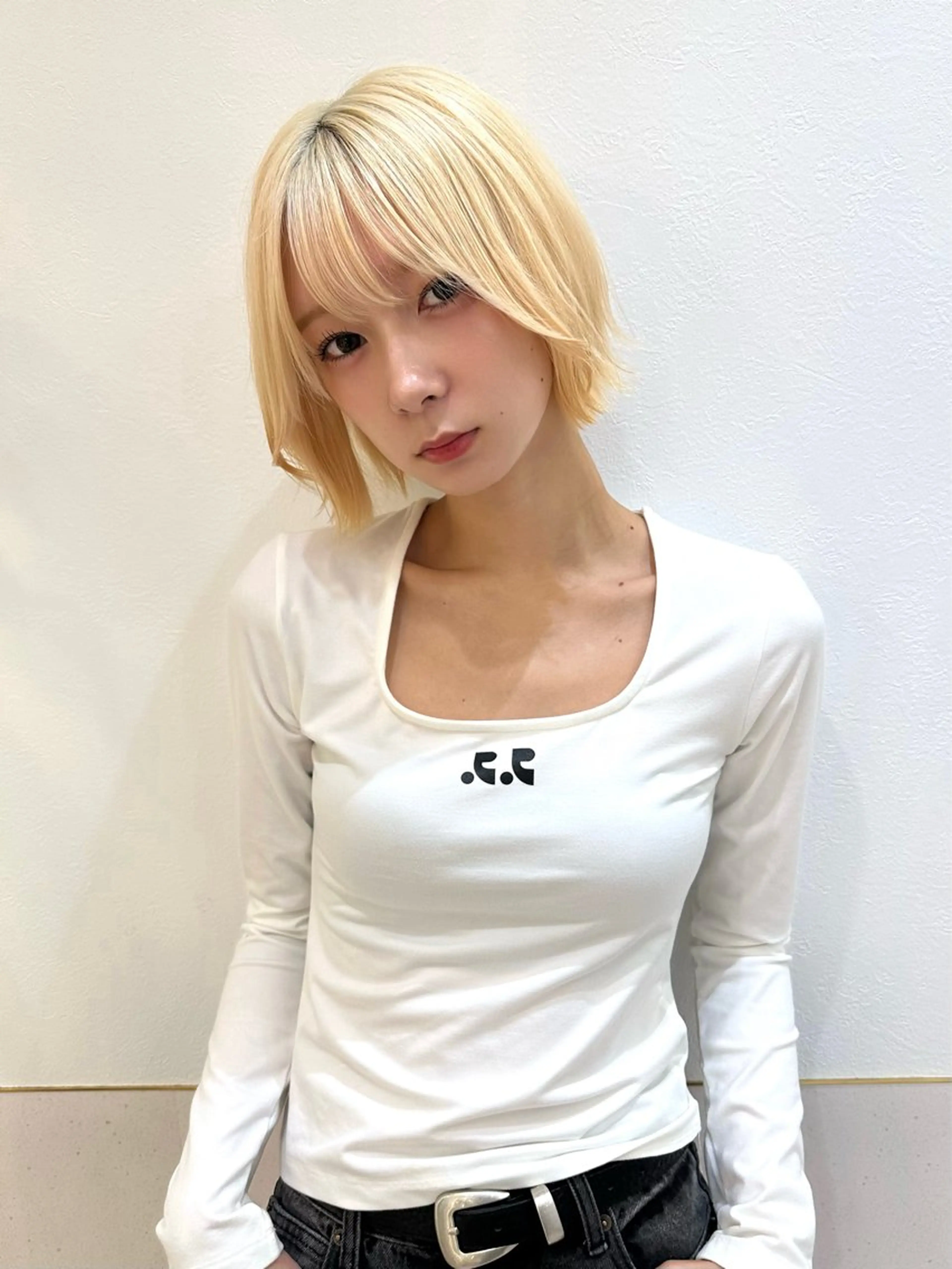 ミディアム カラー ショートボブ ミディアムパーマ バレイヤージュ ベージュカラー ブリーチ カット ヘアカラー トリートメント 新宿/髪質改善/ボブ 韓国レイヤー大重聖斗のヘアスタイル