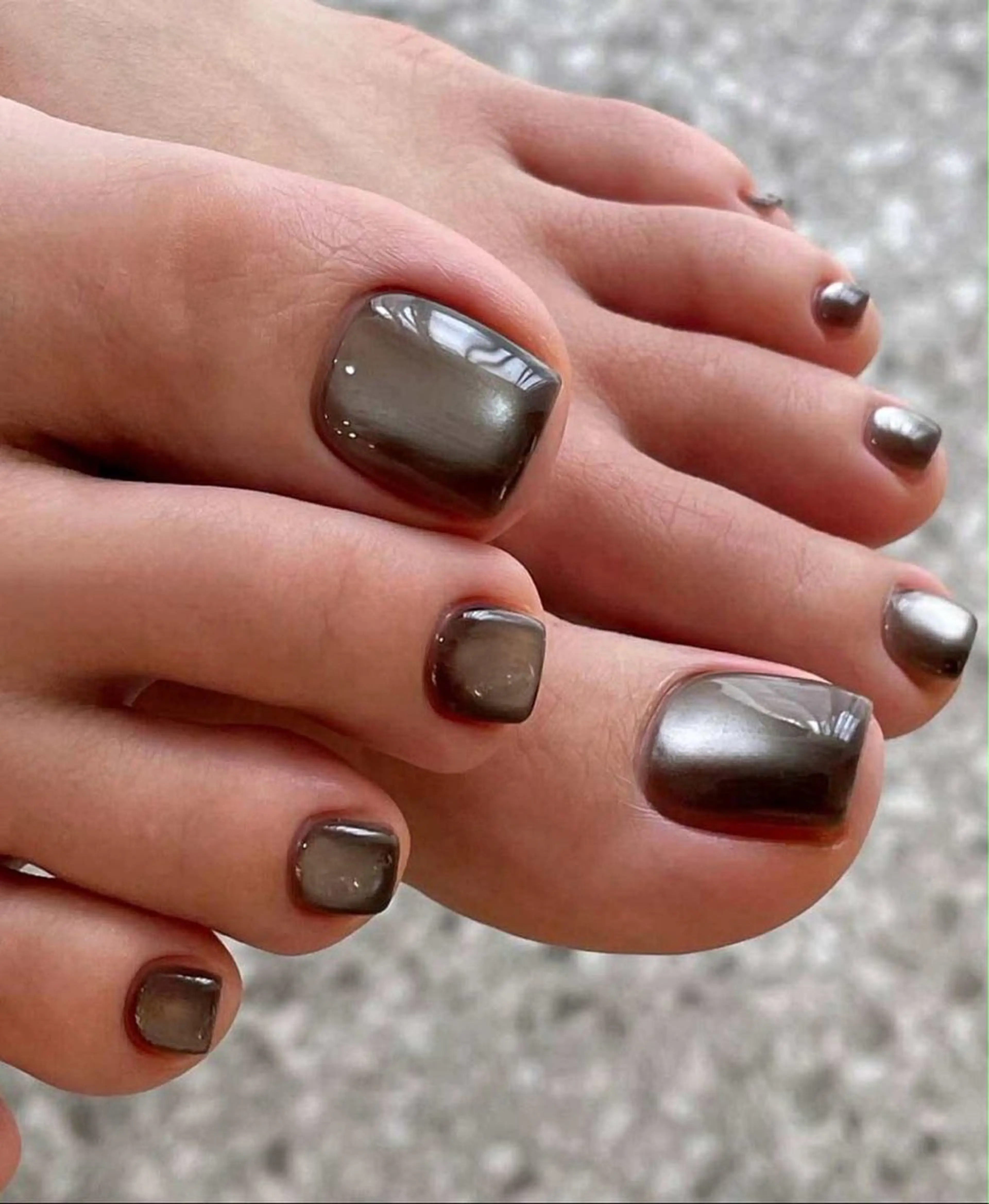 ネイル ボルドー ブラウン チークネイル フットネイル フレンチネイル フットネイル チェリネイルサロン 霞ヶ関のネイルデザイン