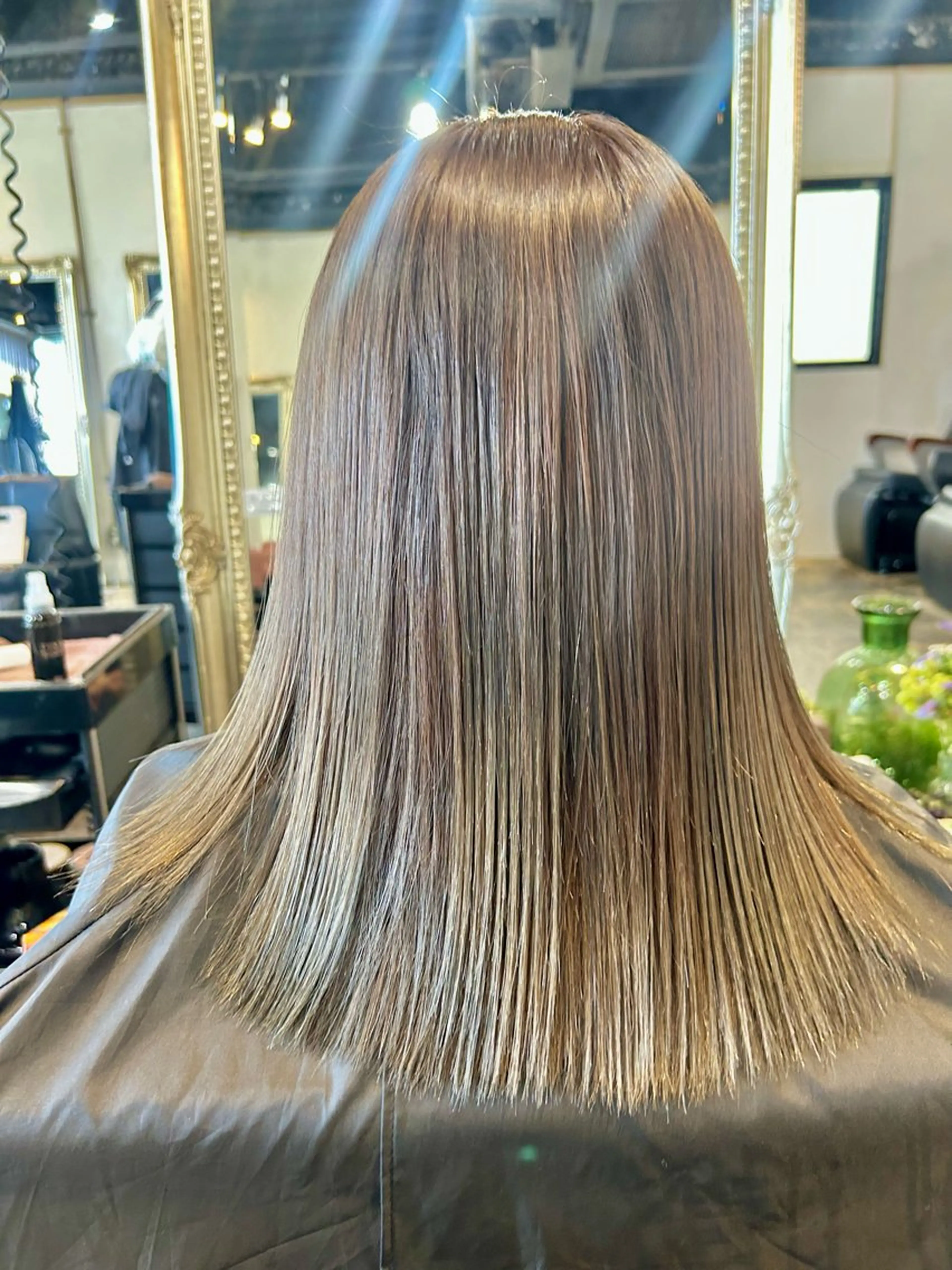 ロング カラー ブラウンカラー オリーブブラウン ヘアカラー トリートメント beat立川店所属・Julia🖤 縮毛矯正🌬️🩵のヘアスタイル