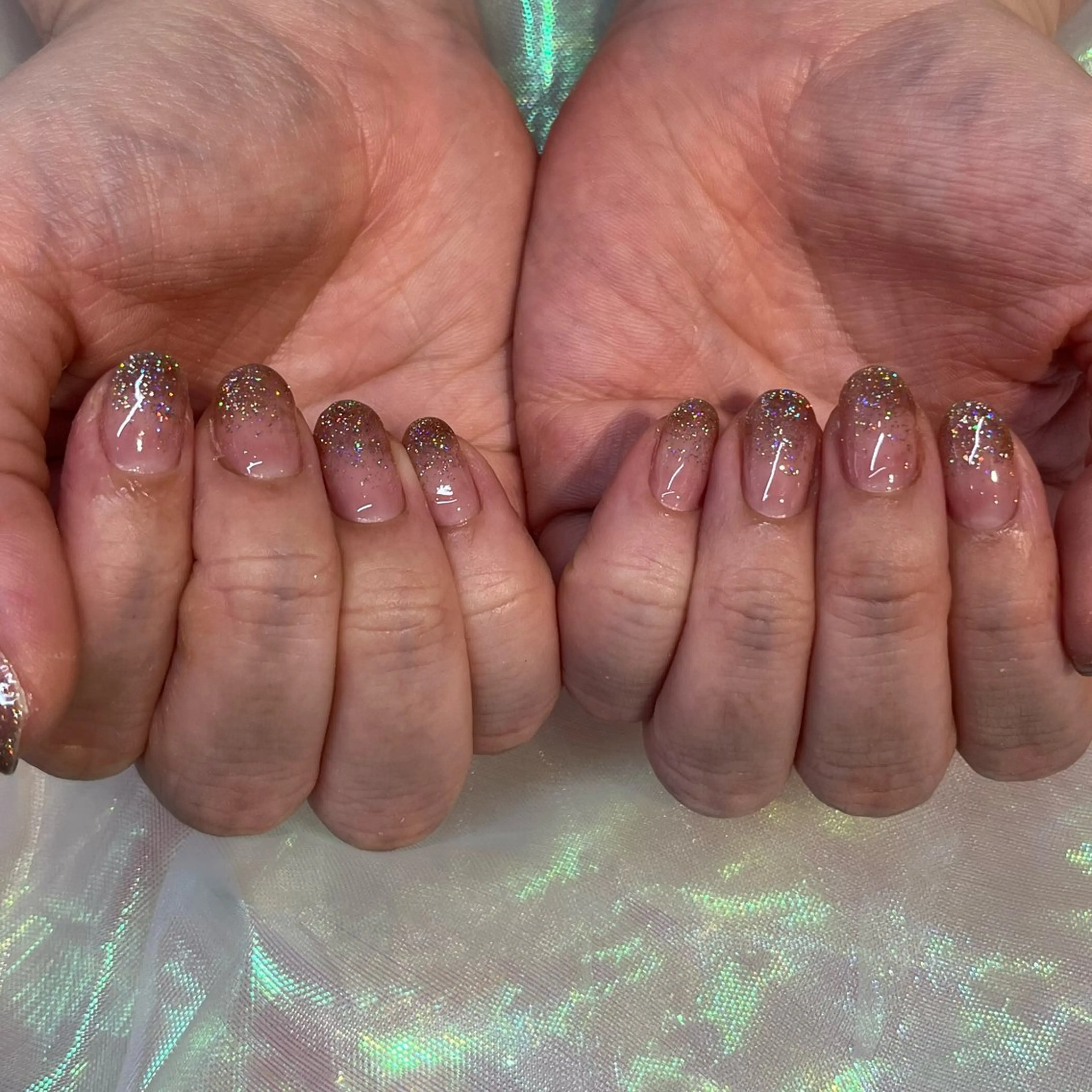 ネイル ブラウン フラッシュネイル ラメ(グリッター) ラメグラデーション 渡邊 あかりのネイルデザイン