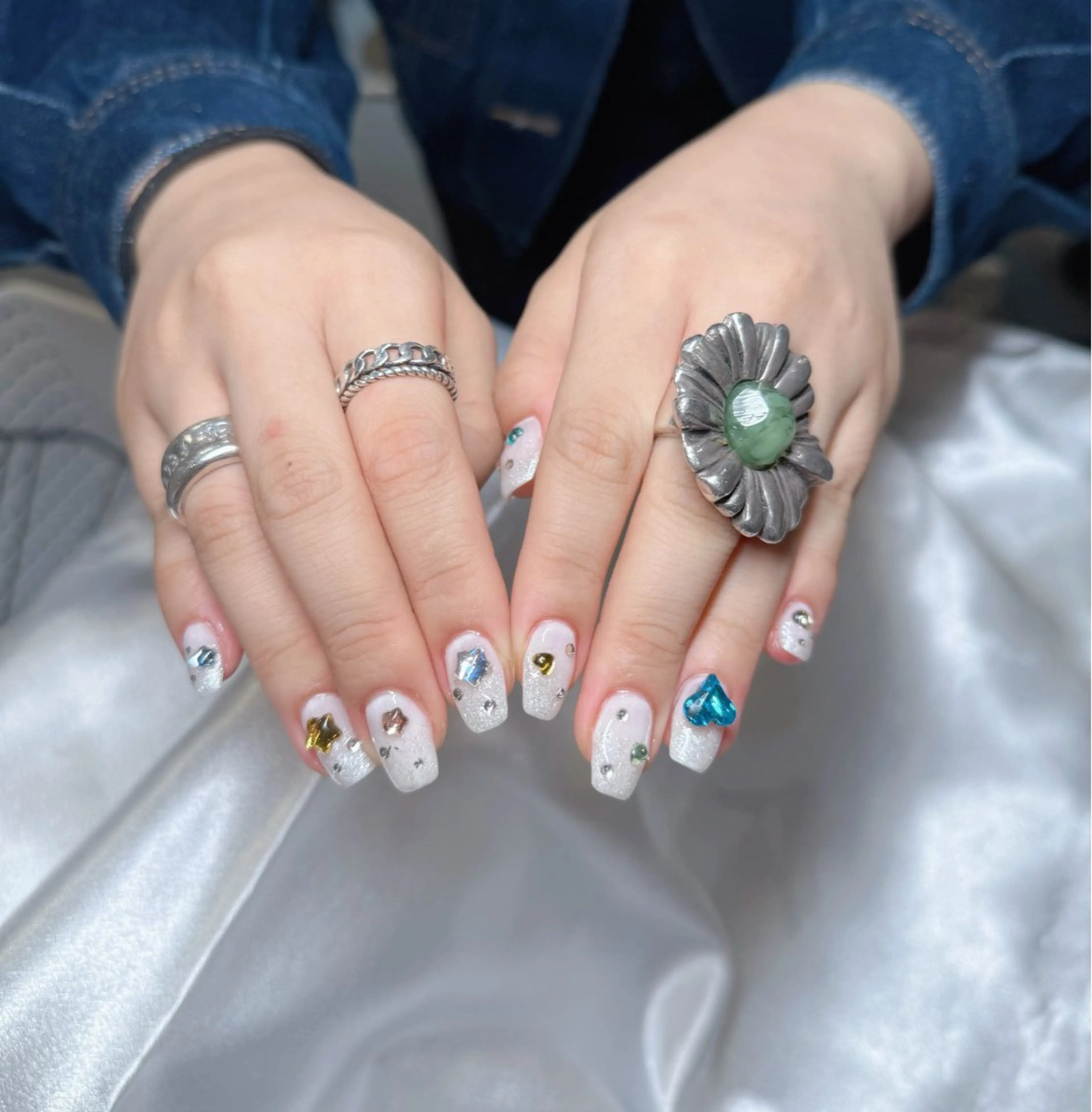 ネイル mau🩵nail 堺筋本町｜心斎橋のネイルデザイン