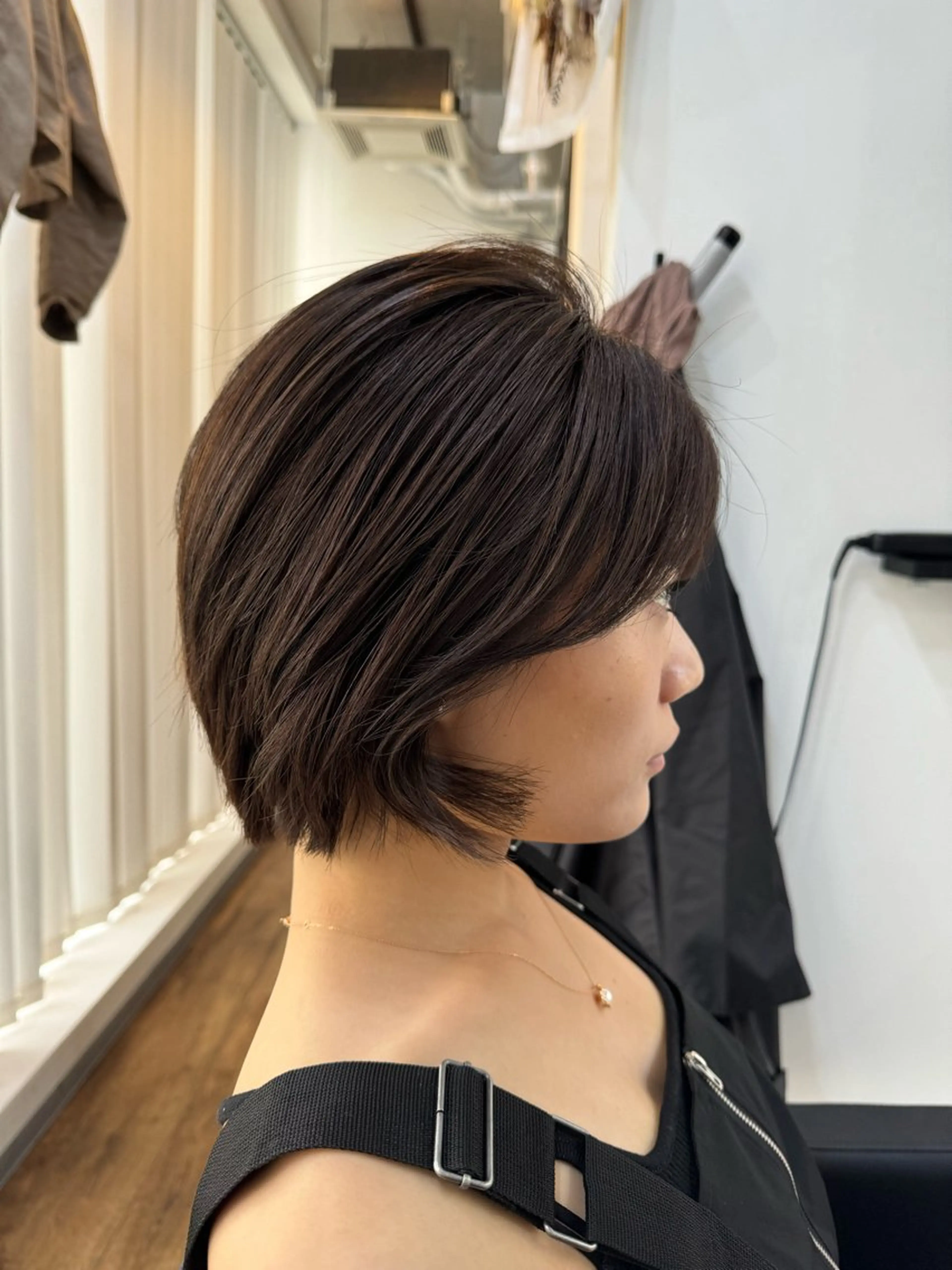 ショート レイヤーカット カット ヘアカラー 椎葉 祐也のヘアスタイル