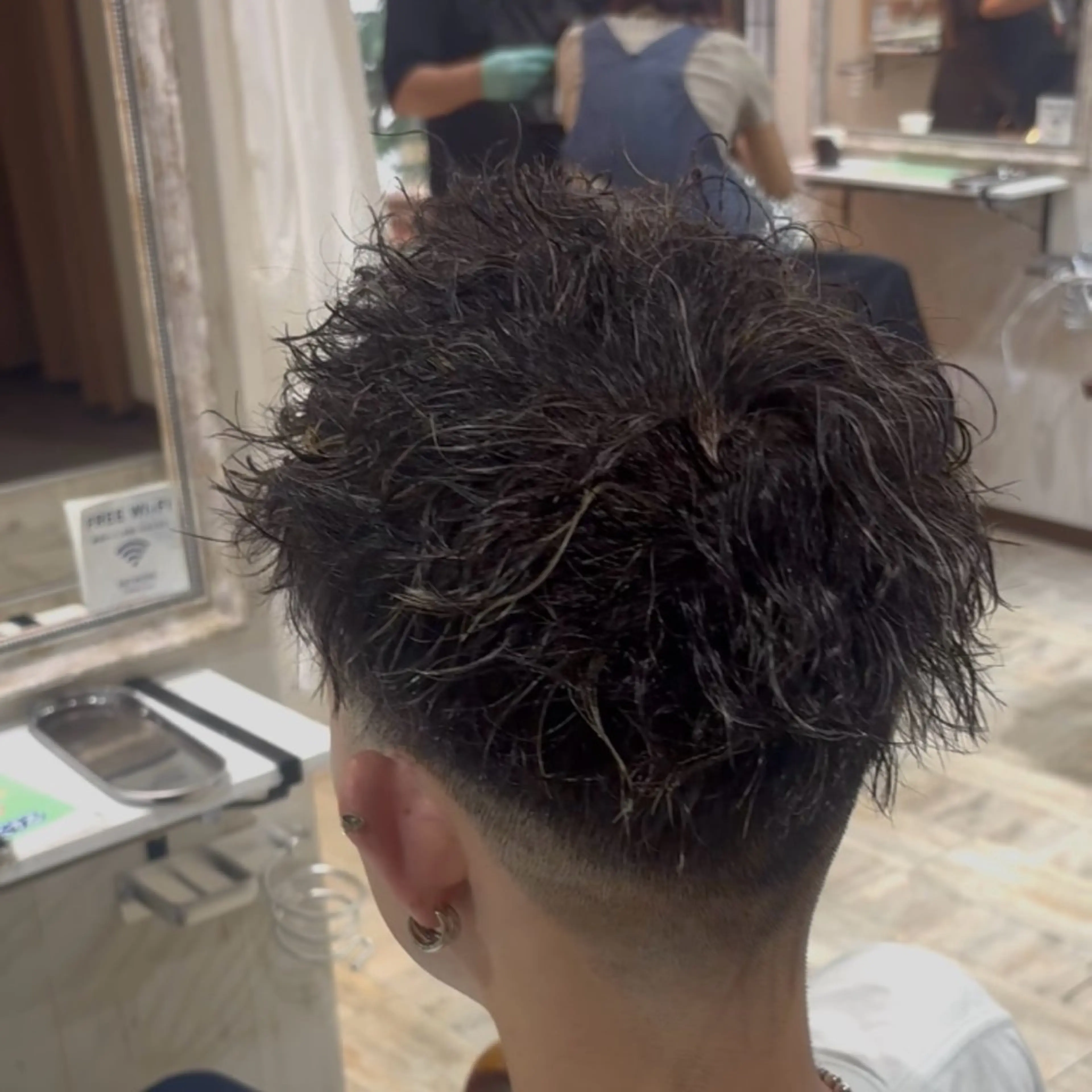 ショート カラー パーマ メンズ カット ヘアカラー パーマ 💥桜木町メンズ専門 💥ルキのヘアスタイル