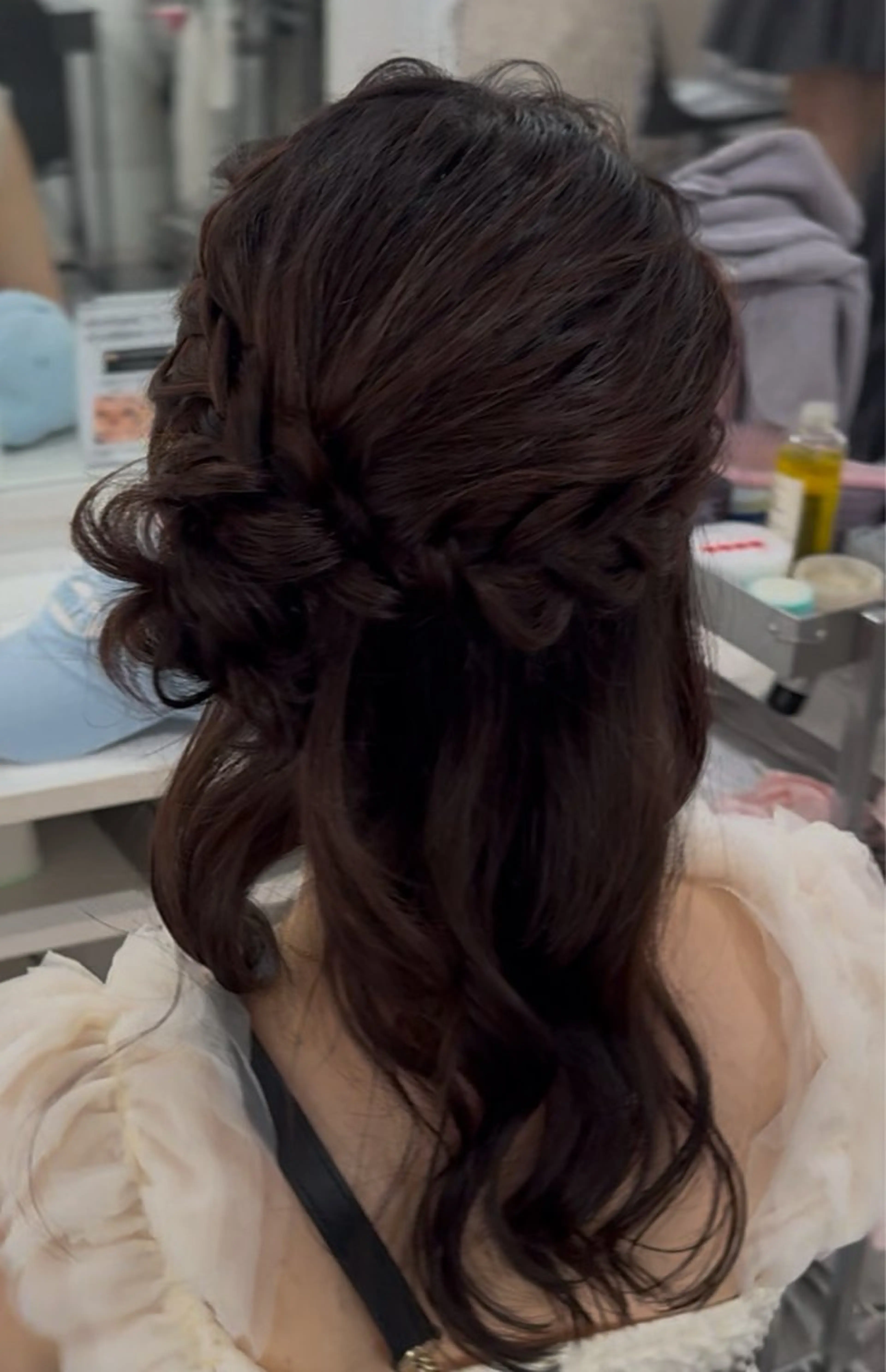 ロング 小川 芹菜のヘアスタイル