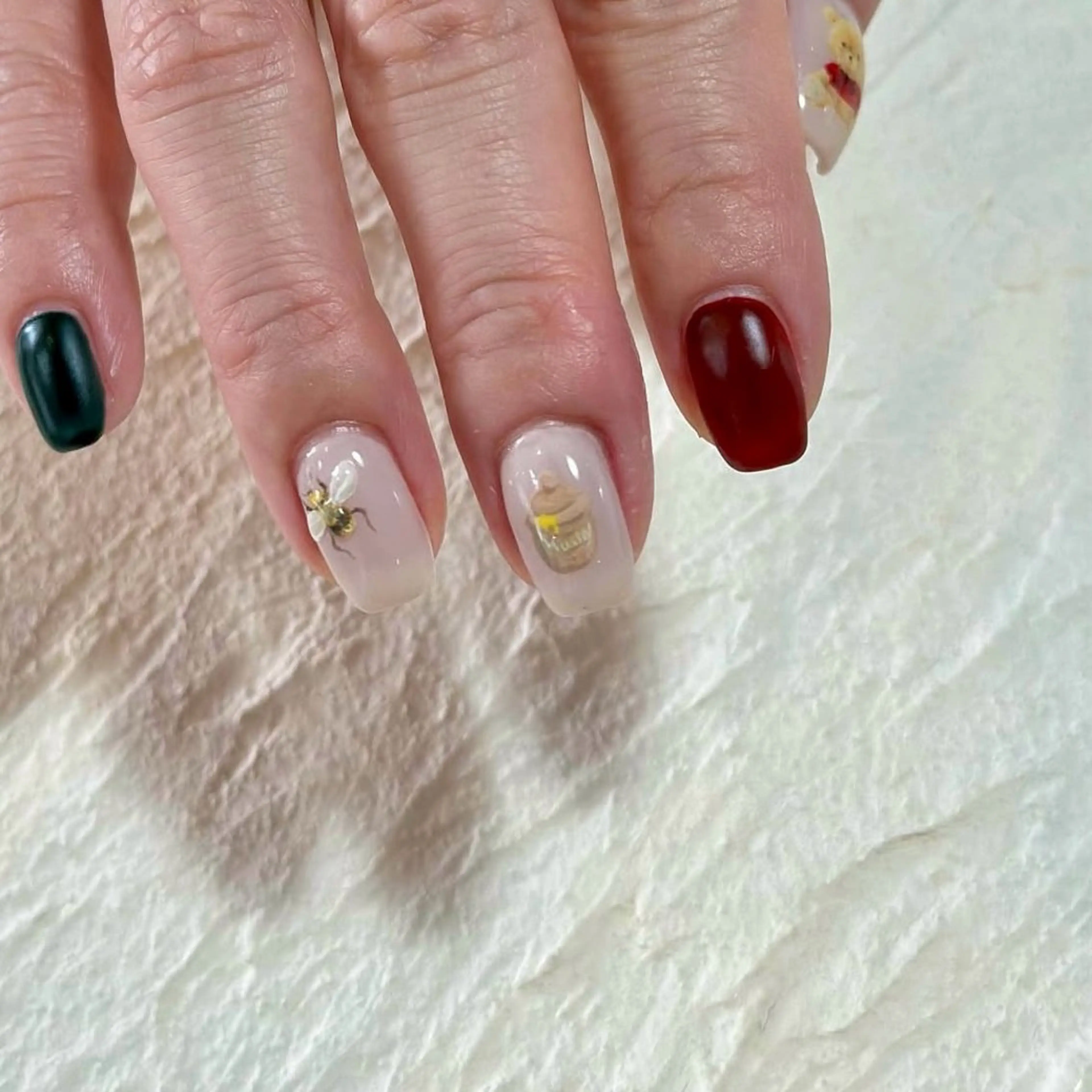 ネイル ハンドネイル FIORITURA Maikoのネイルデザイン