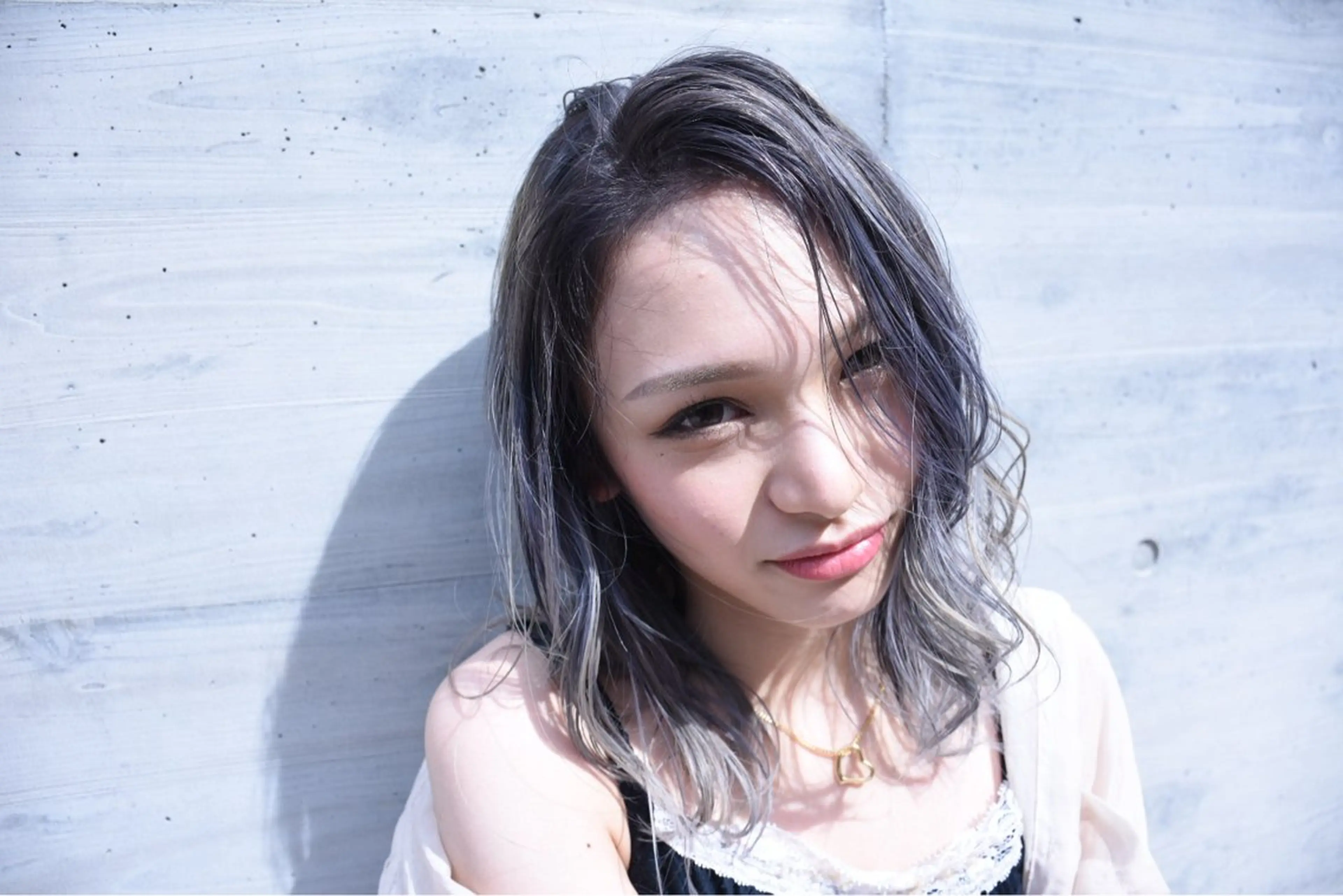 ミディアム カラー カット ヘアカラー 曲がる縮毛矯正 バレイヤージュ森田のヘアスタイル