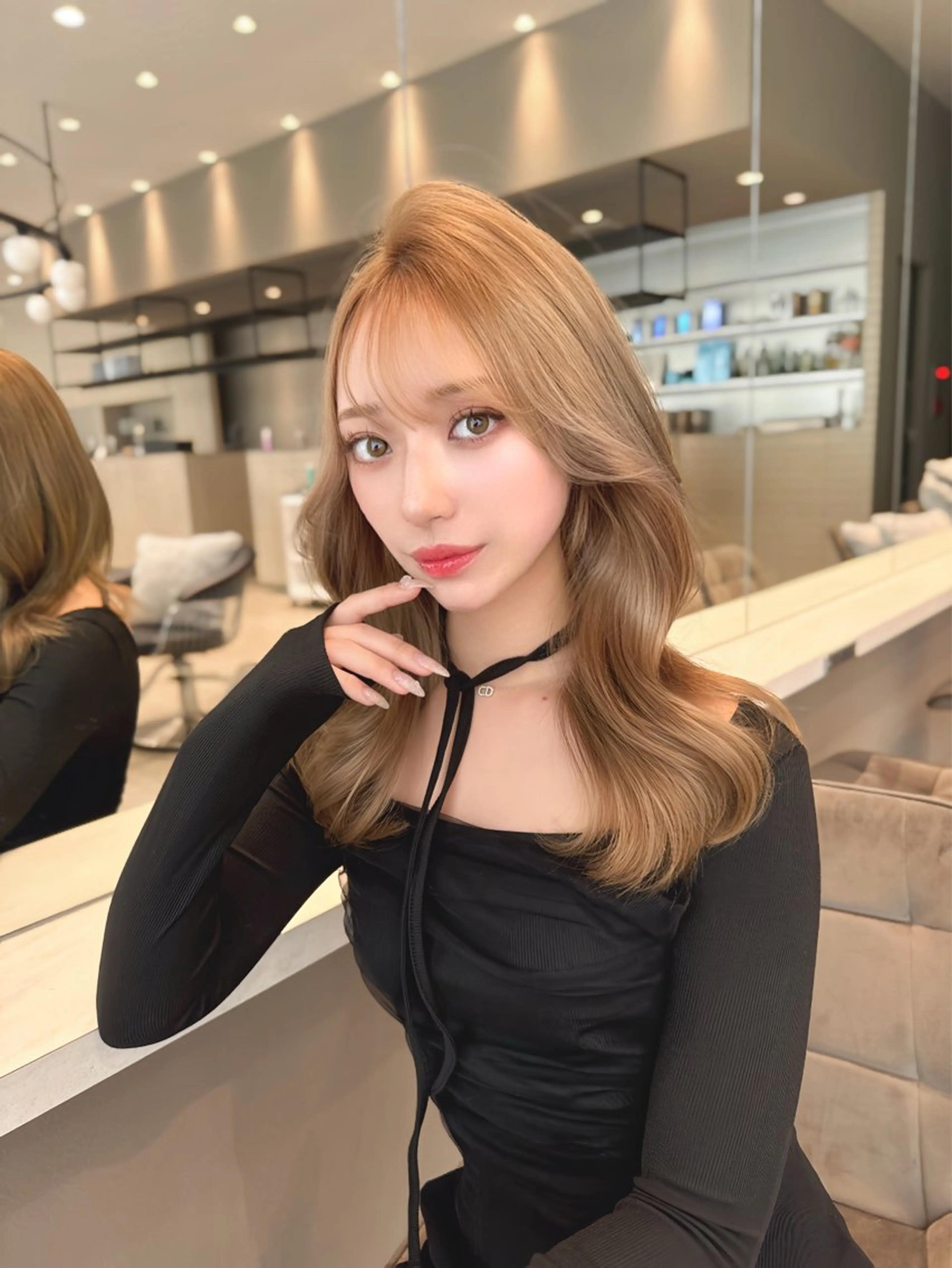 ロング レイヤー/髪質改善 /透け感カラー/艶髪のヘアスタイル