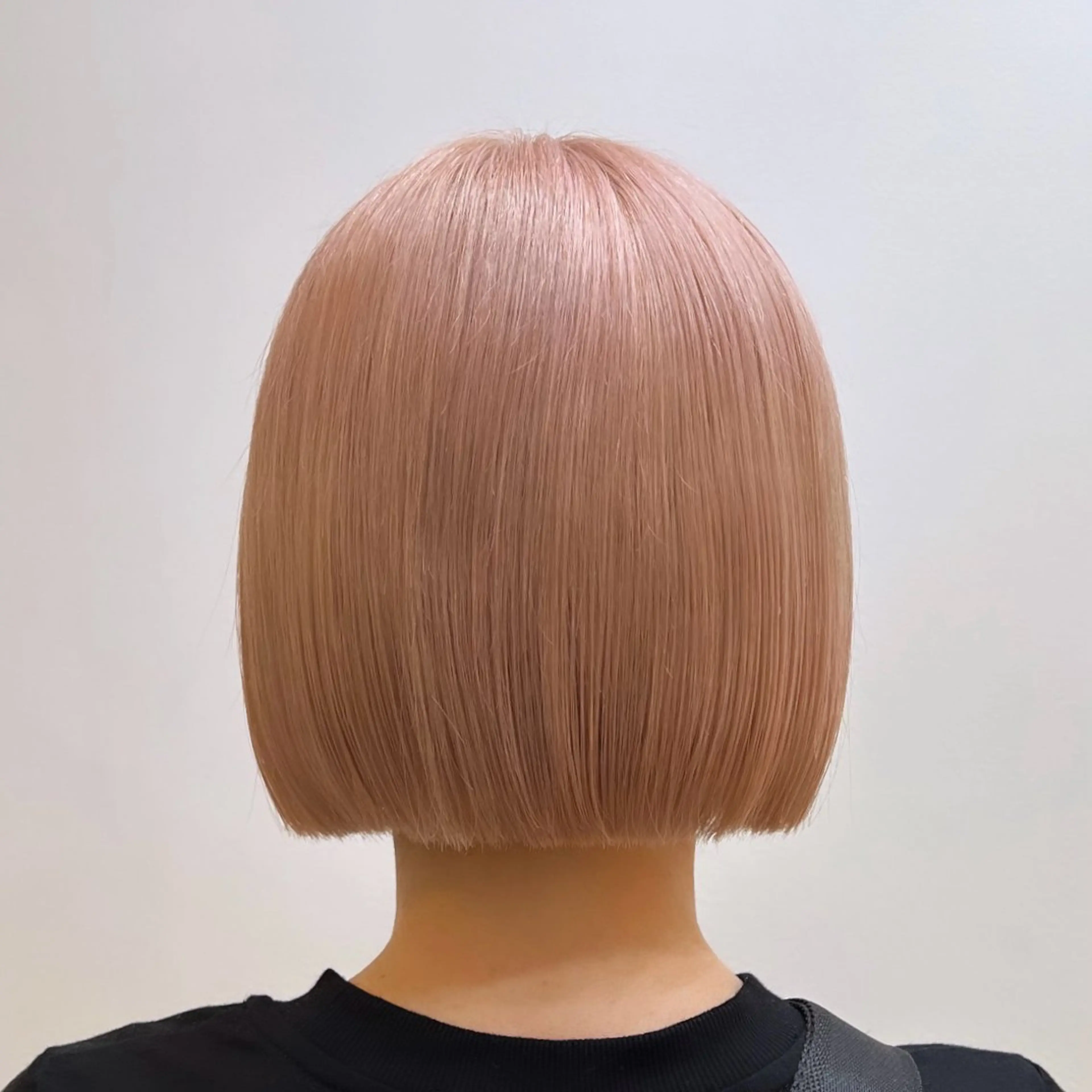 ショート ボブ トリートメント 🌙コテ巻き風パーマ 🌙菜月のヘアスタイル