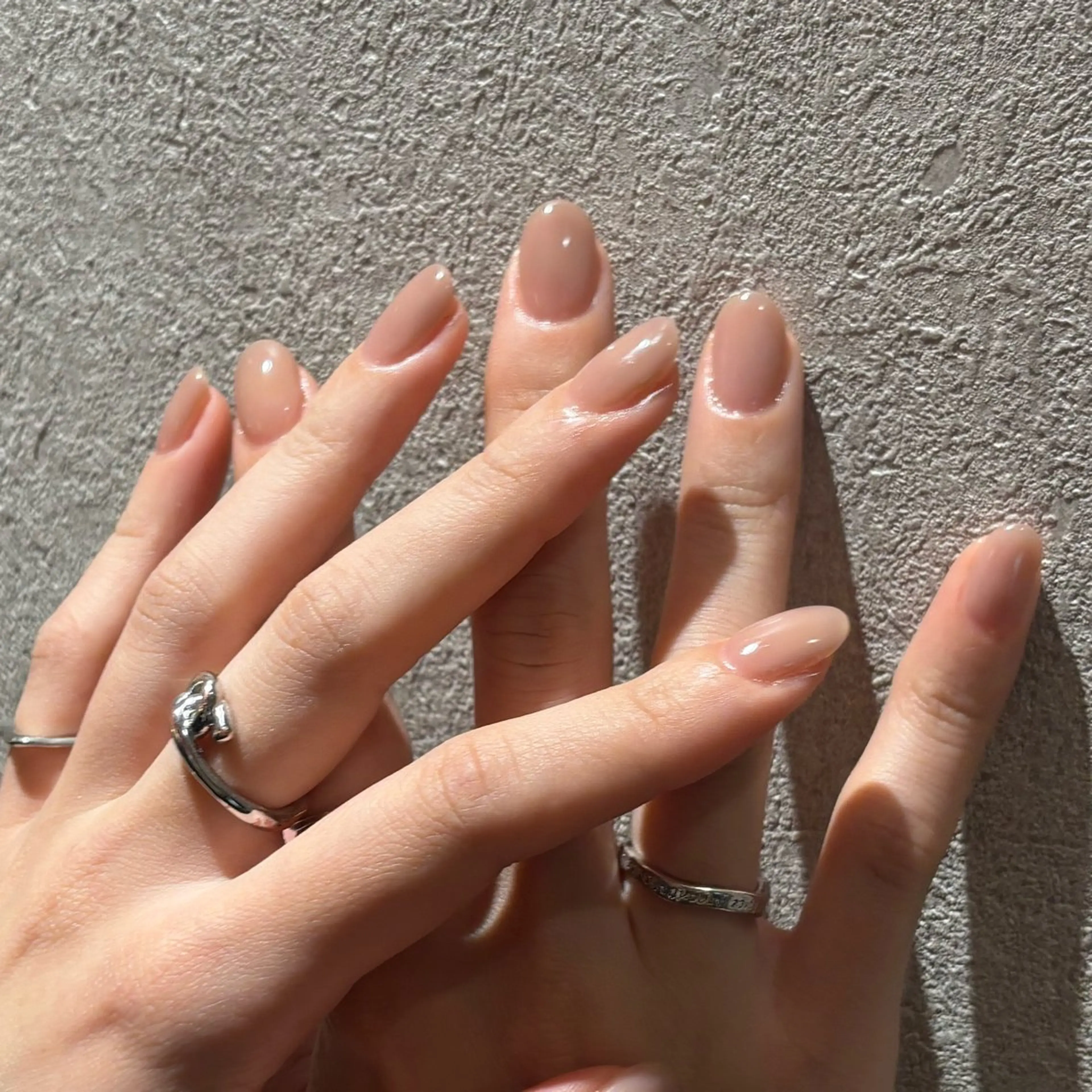 ネイル ジェルネイル ワンカラーネイル パラジェル シンプルネイル 春ネイル ハンドネイル パラジェル / マグネット/AYAのネイルデザイン