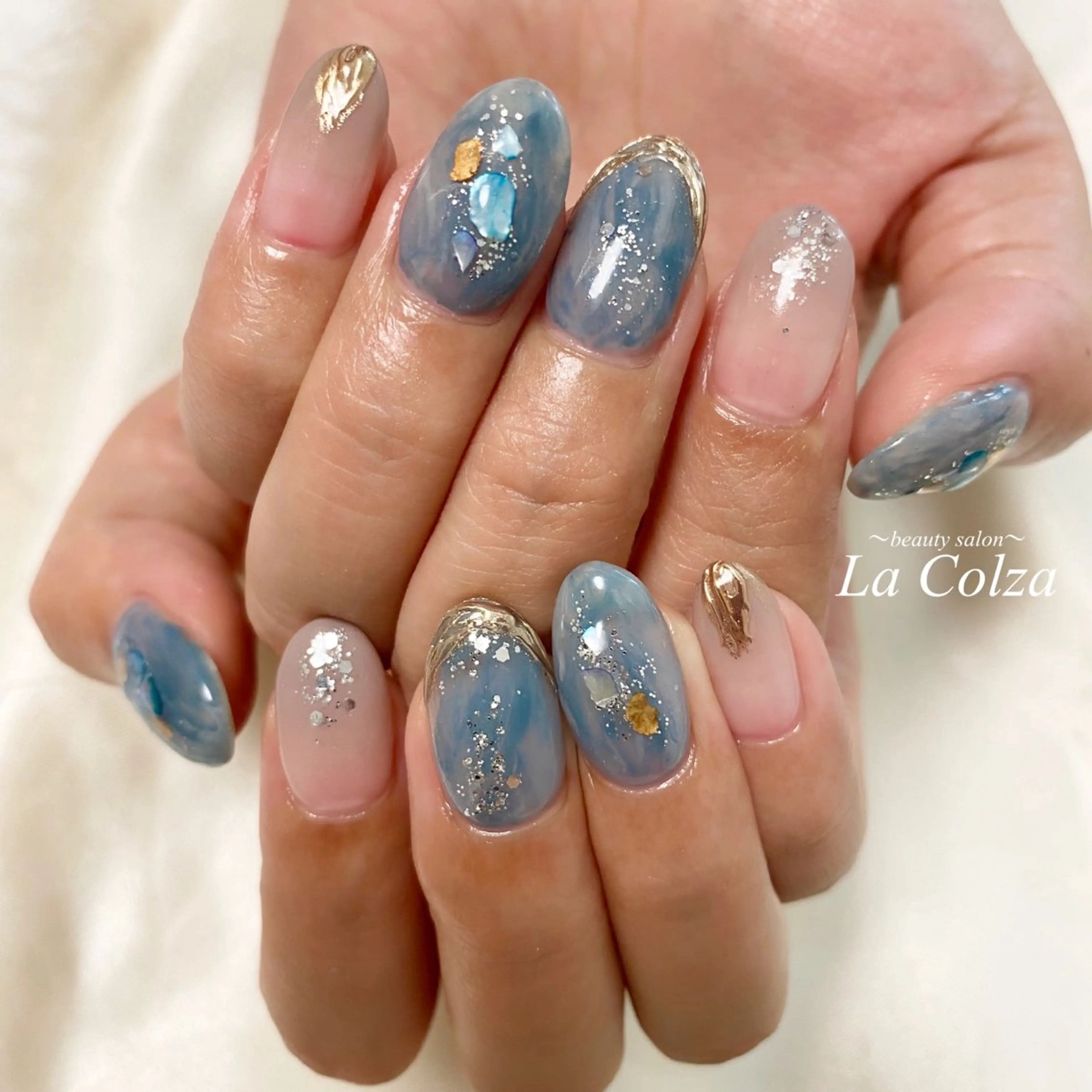 ネイル La Colzaのネイルデザイン