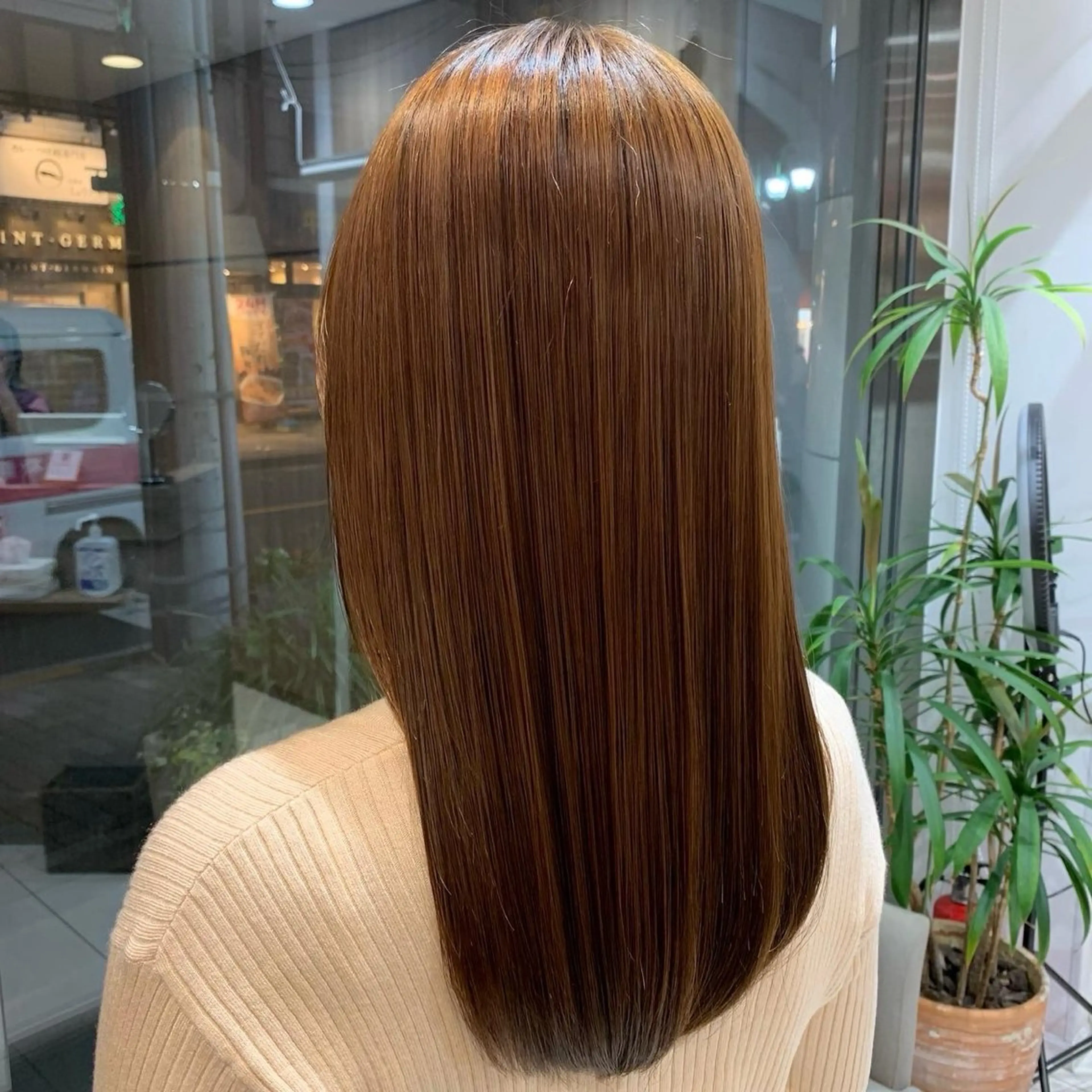 ロング カット ヘアカラー トリートメント 髪質改善・縮毛矯正 Taijuのヘアスタイル