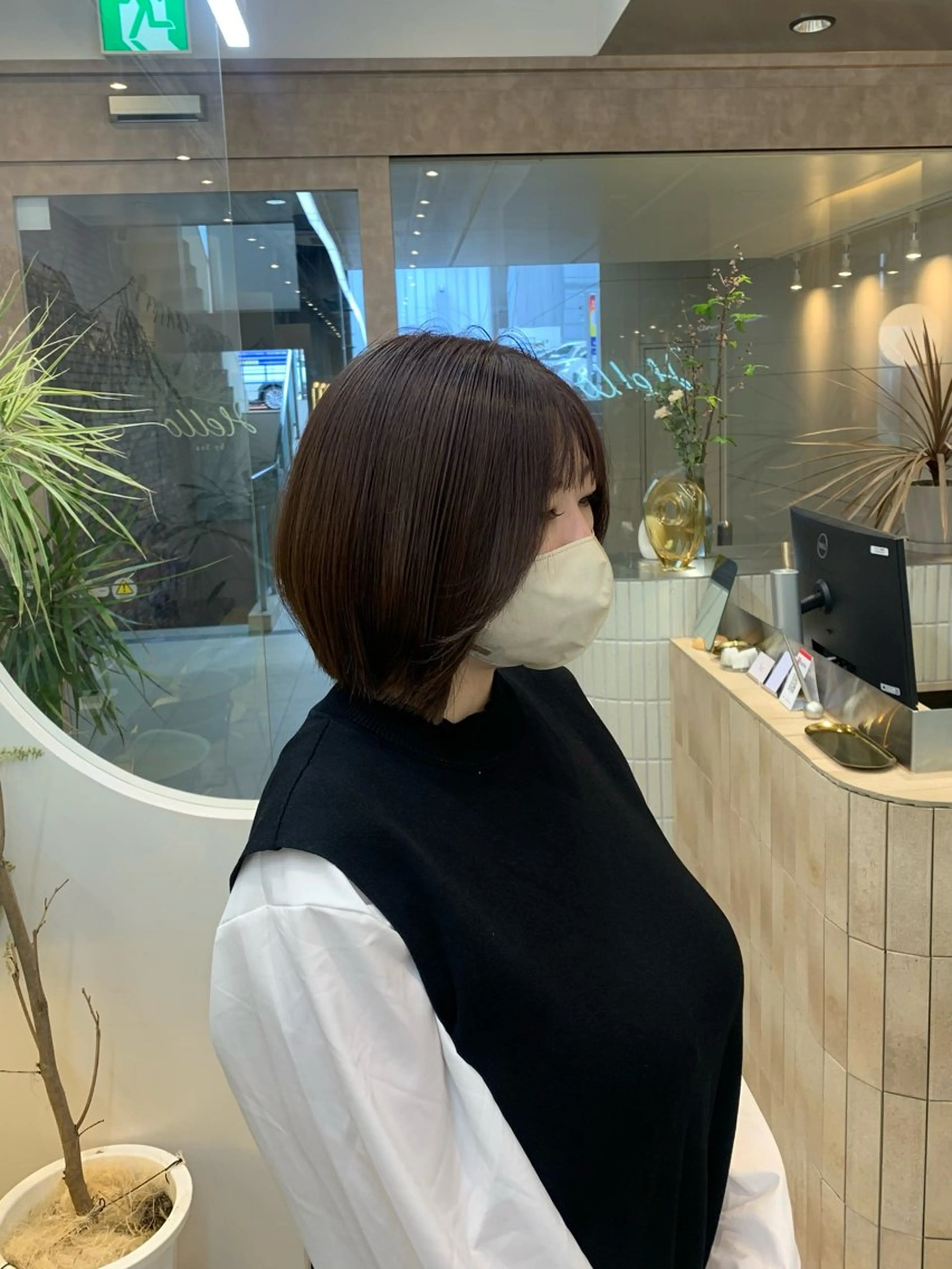 ミディアム カット ヘアカラー トリートメント レイヤー/艶髪/ボブ /くびれ/伊藤　勇司のヘアスタイル