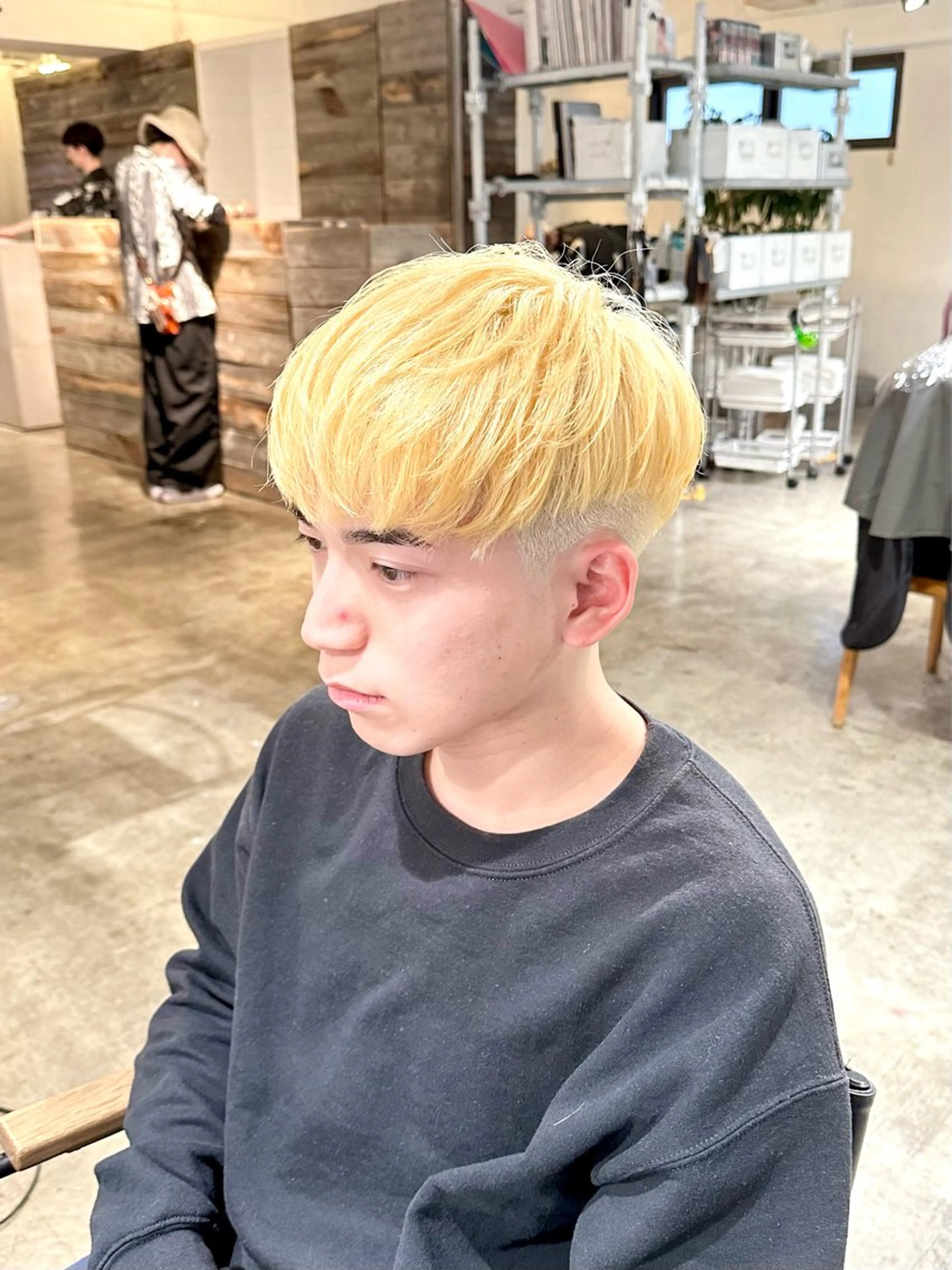 【Men's限定】💫ケアブリーチonカラー➕ダメージ補修トリートメント✂︎の写真