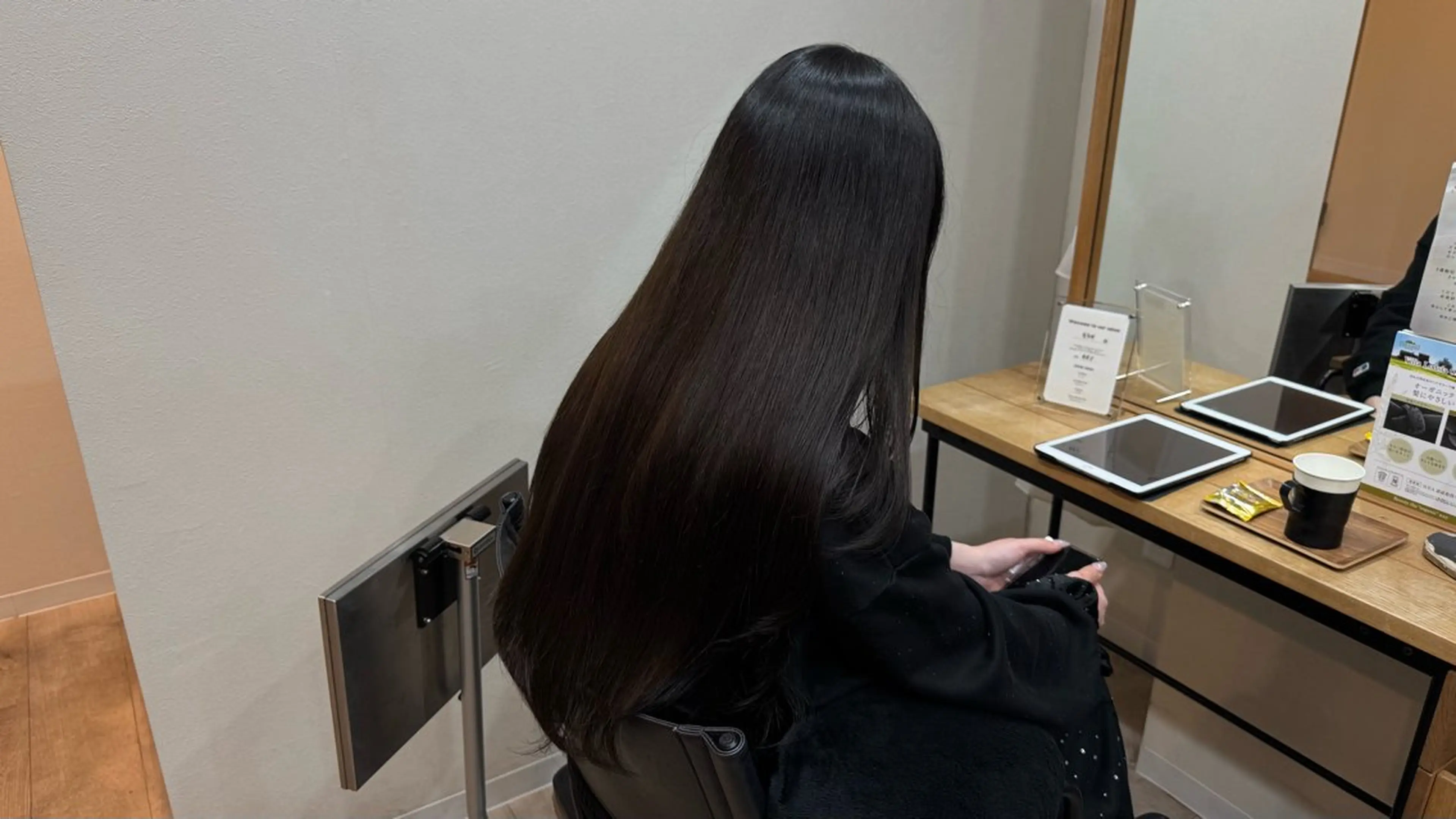 ロング ゆめか/湘南台/ YOLObydiarのヘアスタイル