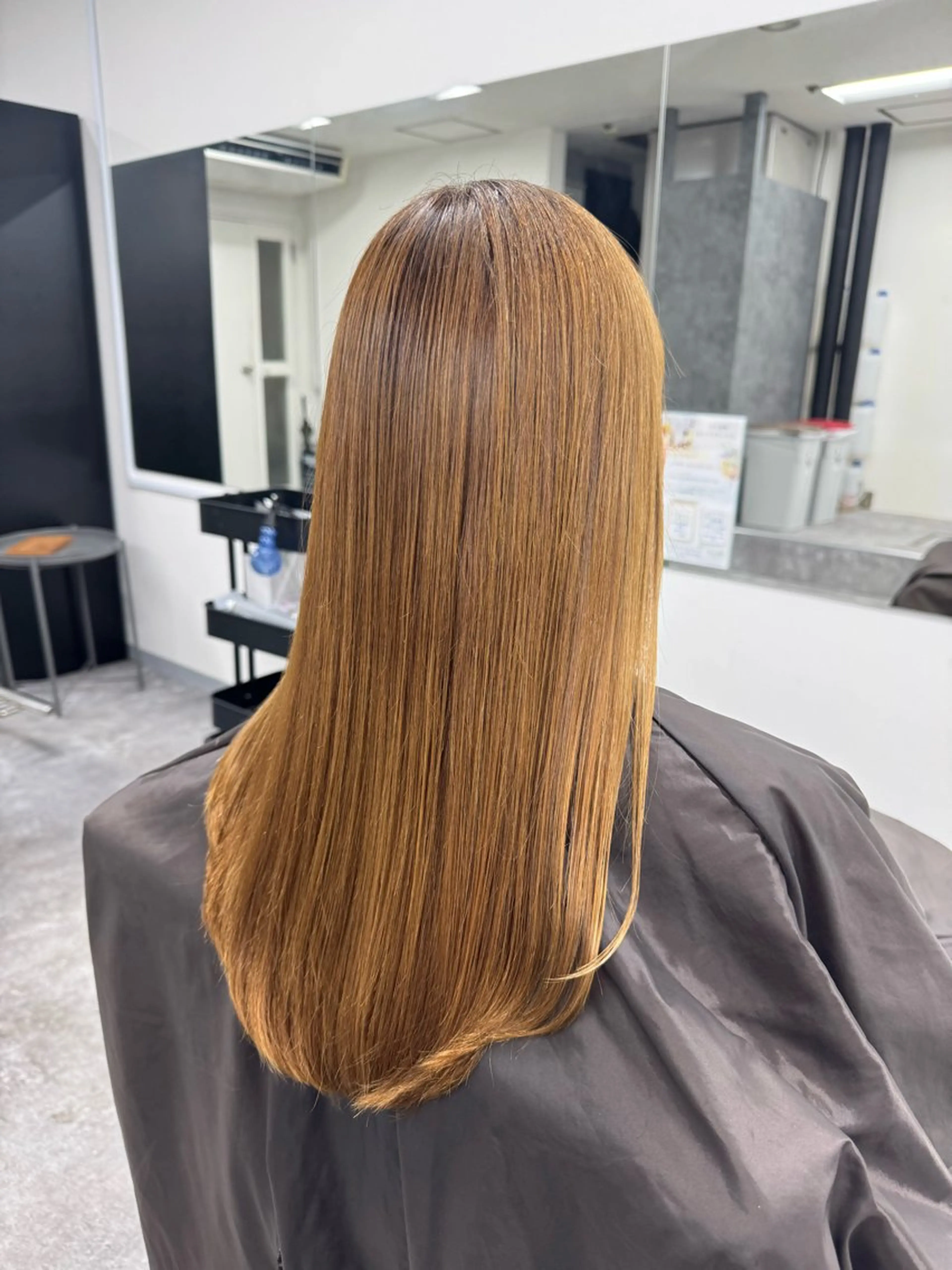 セミロング 髪質改善 トリートメント 酸熱トリートメント 髪質改善メニュー 長井 美佐子のヘアスタイル