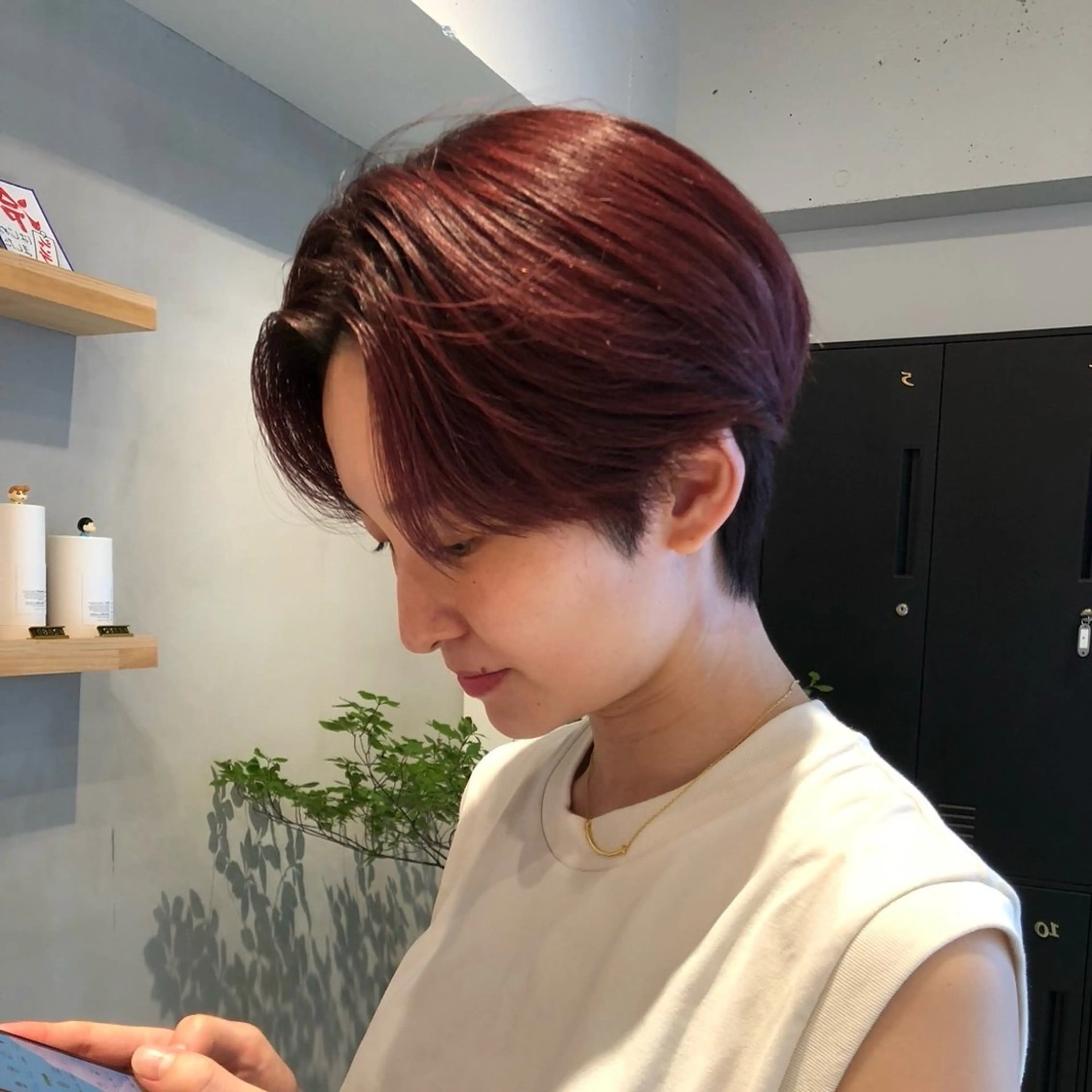 ショート カラー ヘアカラー トリートメント 透けるカラー 🫧かふうのヘアスタイル