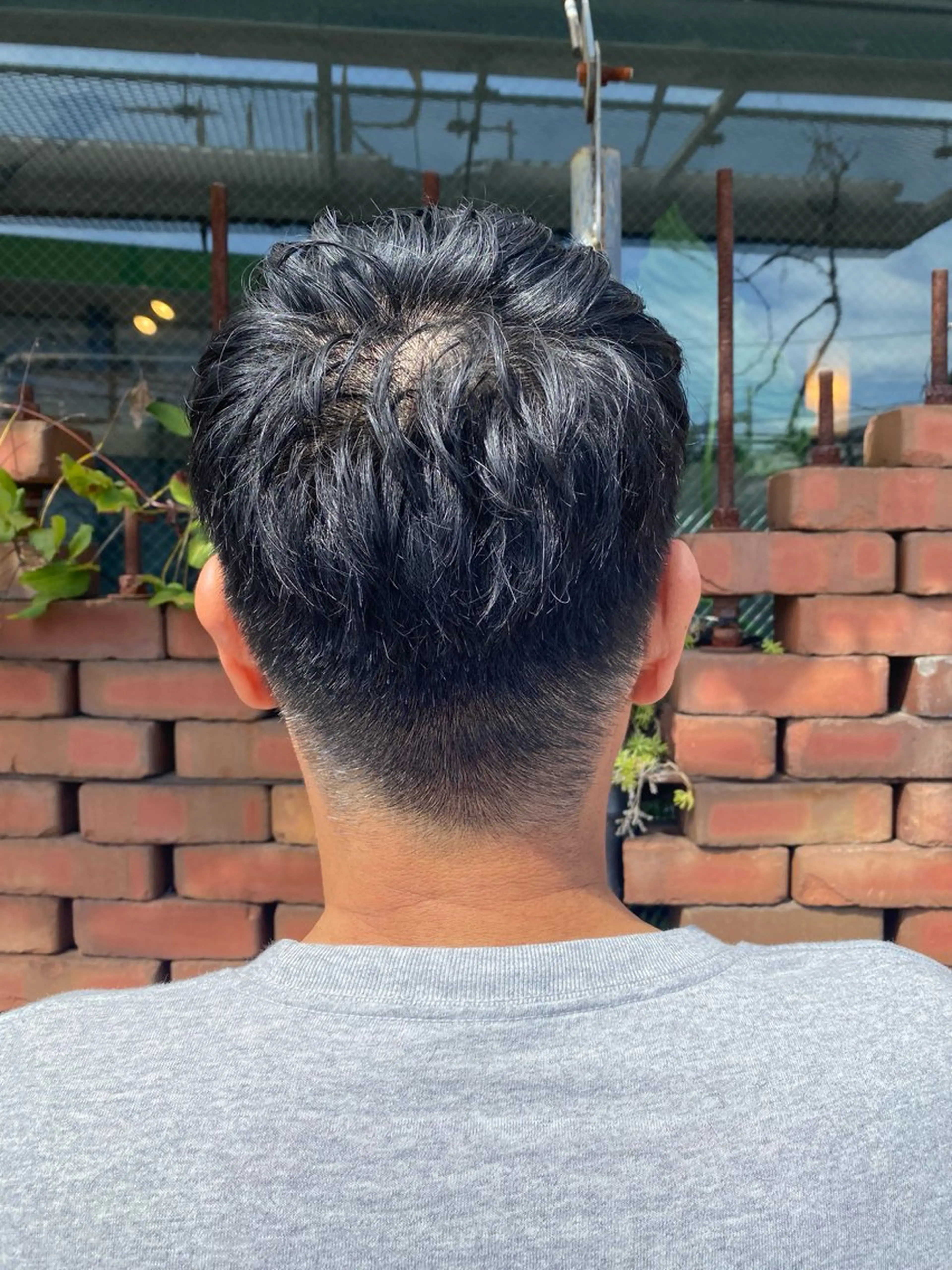 ショート auRa  【大宮】 上形 龍也のヘアスタイル