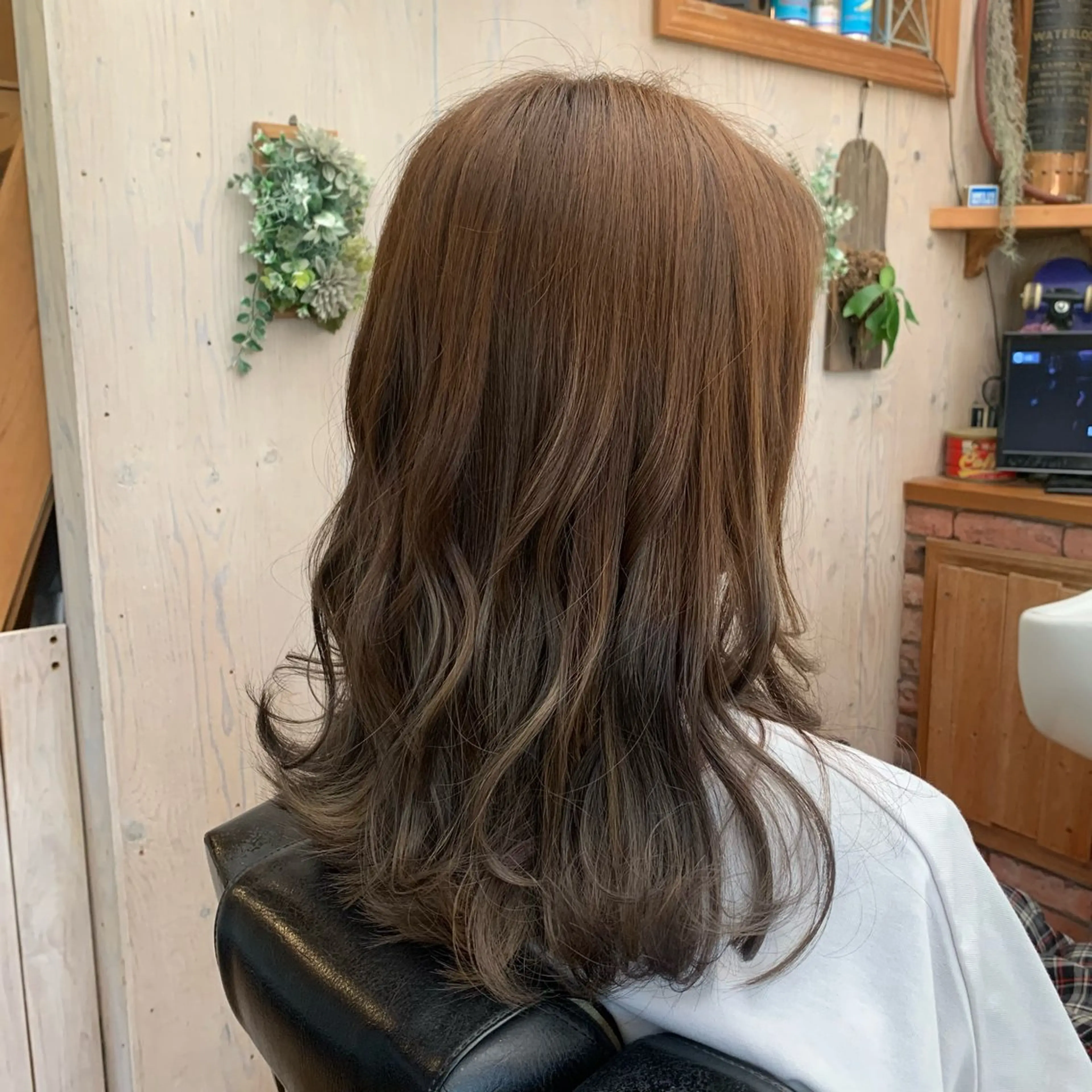 カラー 大山 ひとみのマツエク・マツパデザイン