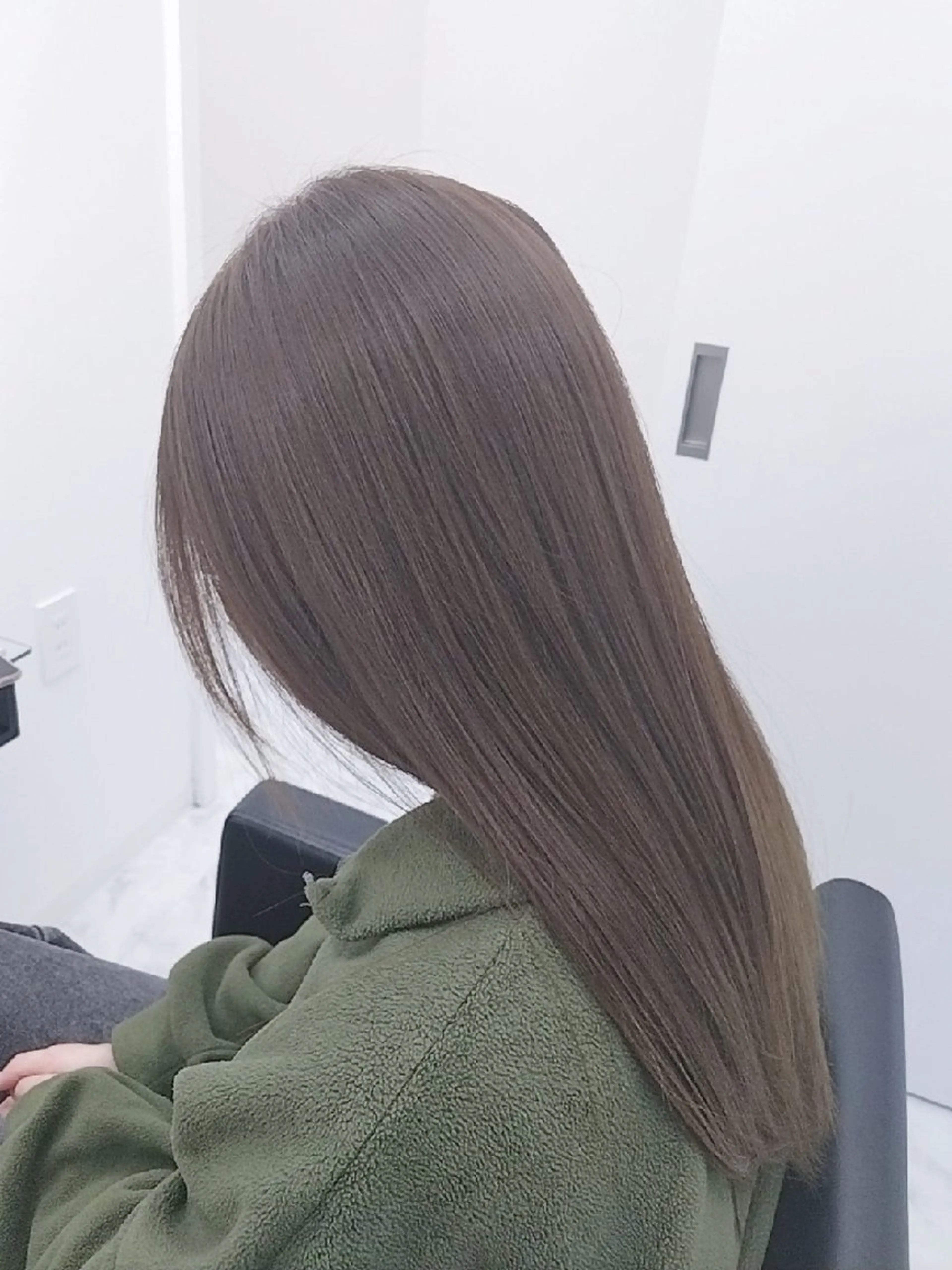 ロング カラー ベージュカラー 透明感カラー 🌌髪質改善特化🌌 美髪💎齋藤玲子のヘアスタイル