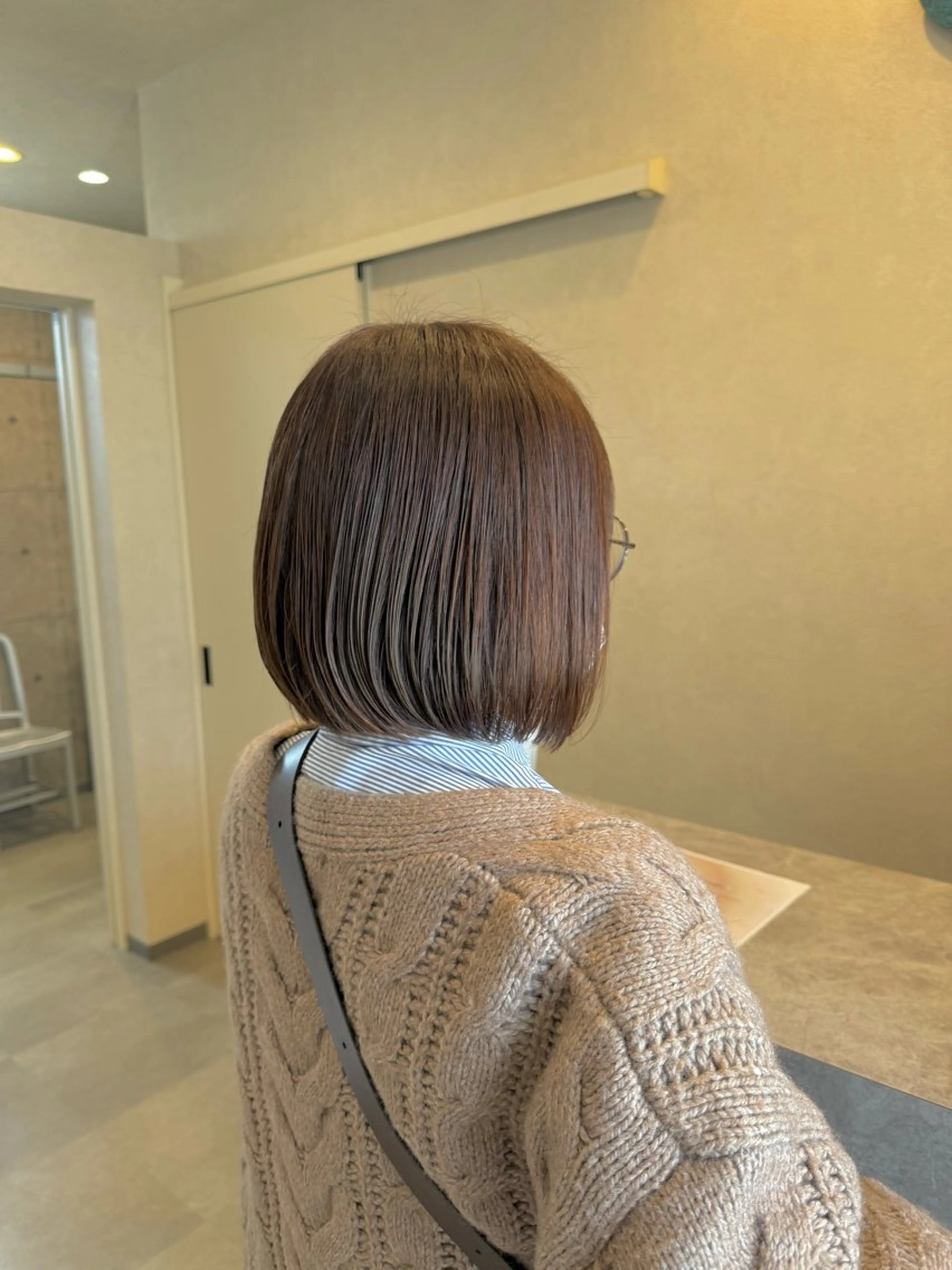 ミディアム 平林 愛莉のヘアスタイル
