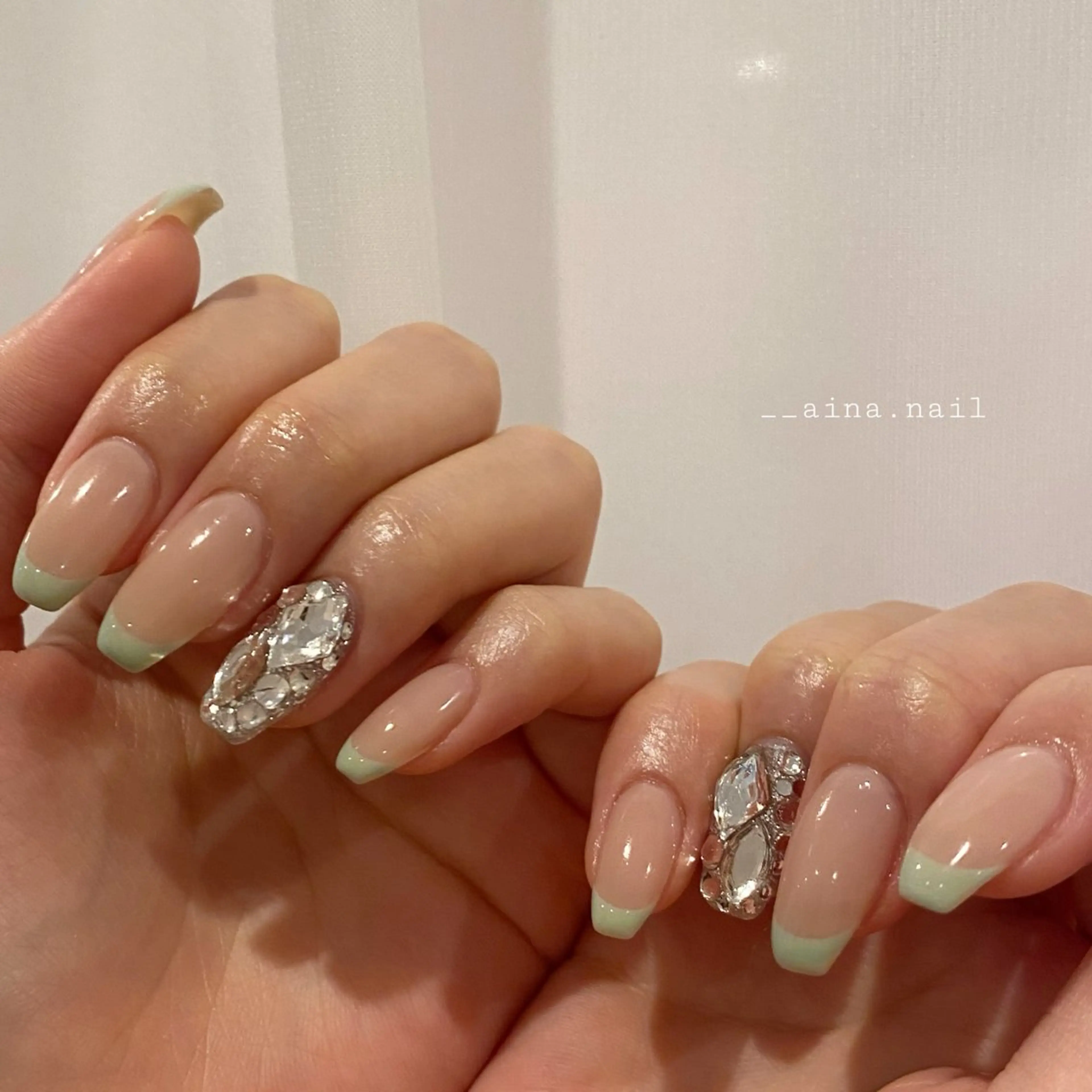 ネイル Nailist Ainaのネイルデザイン