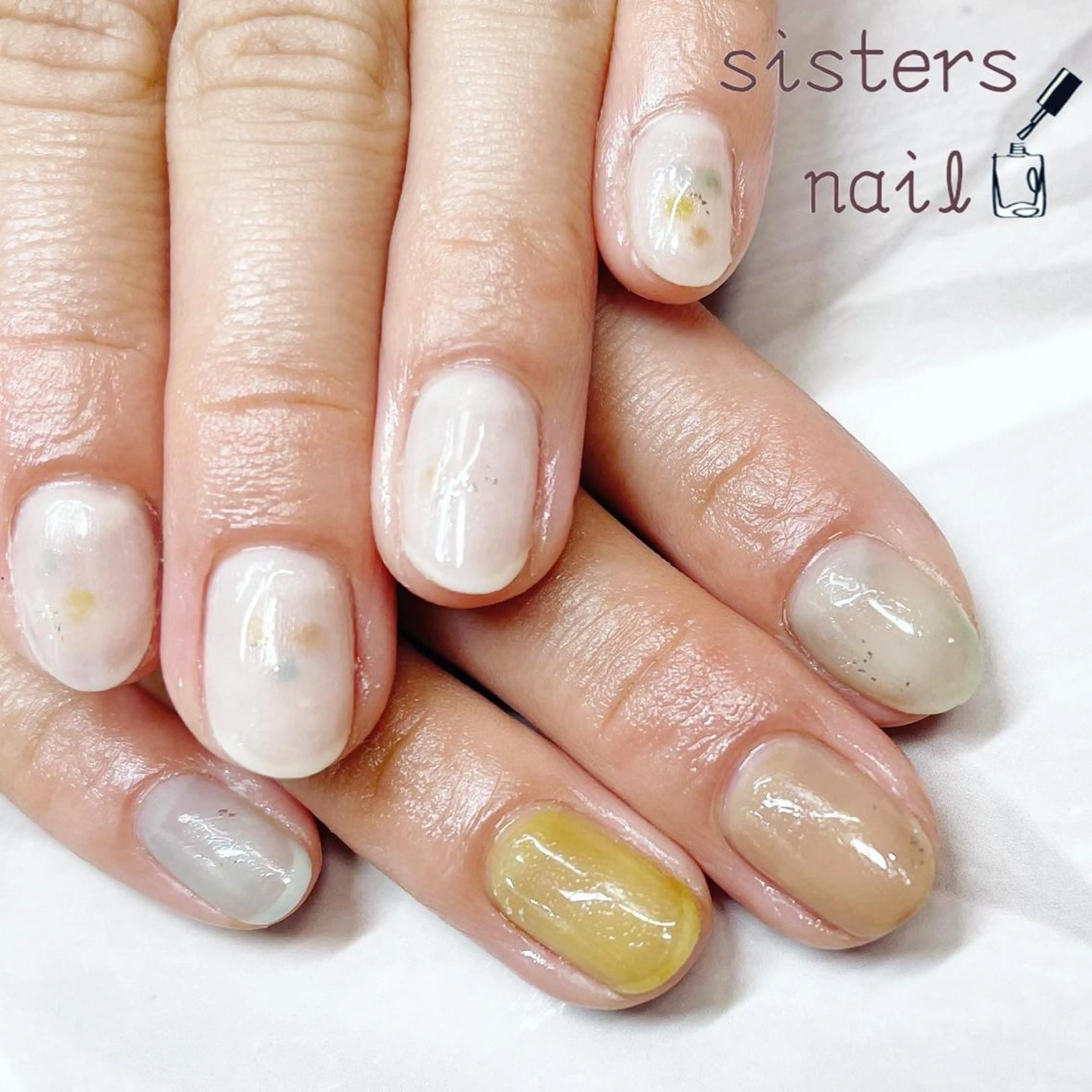 ネイル アートネイル オフィスネイル 春ネイル sisters nail.fのネイルデザイン