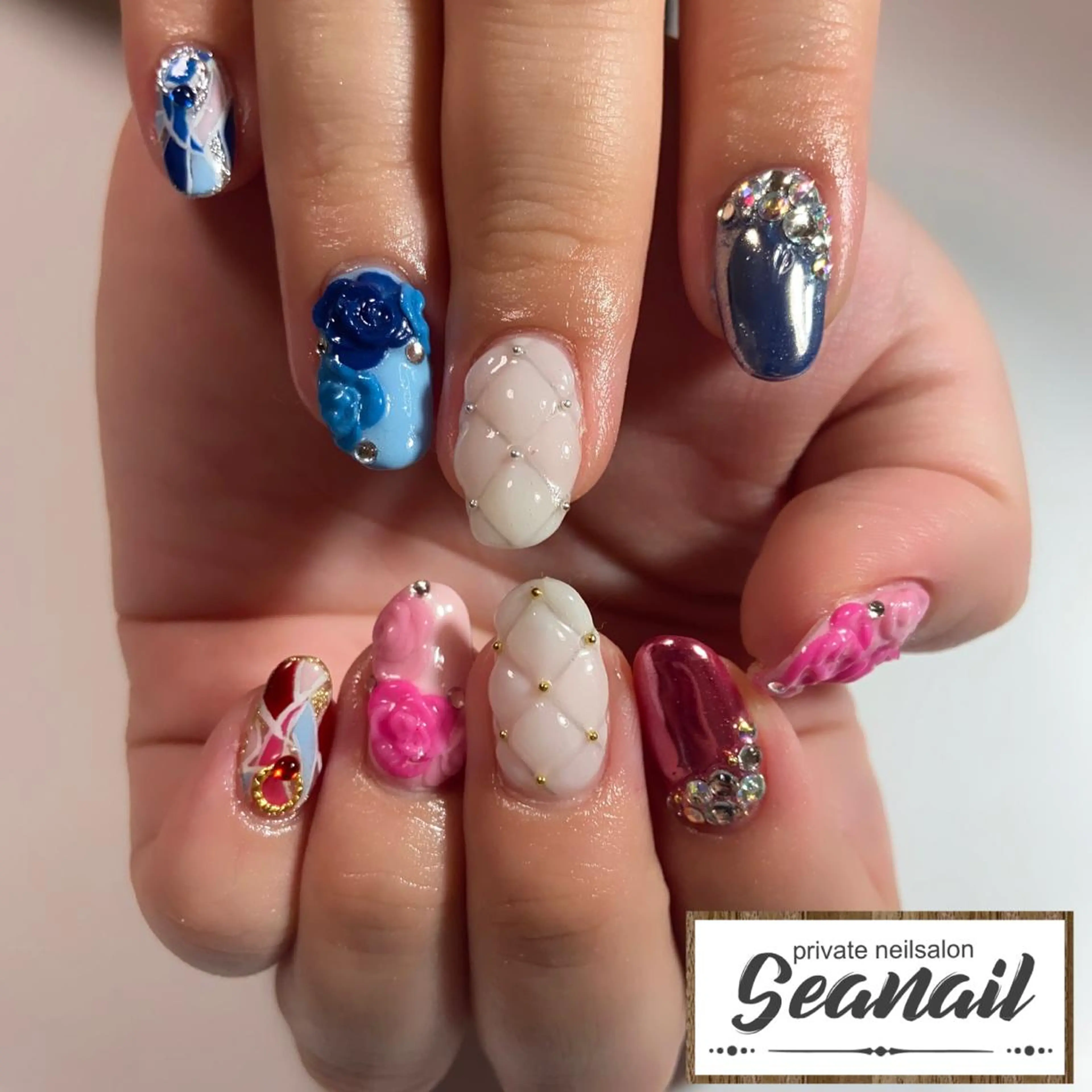 ネイル アートネイル フットネイル ジェルネイル ミラーネイル 持ち込み 小尾 栞のネイルデザイン