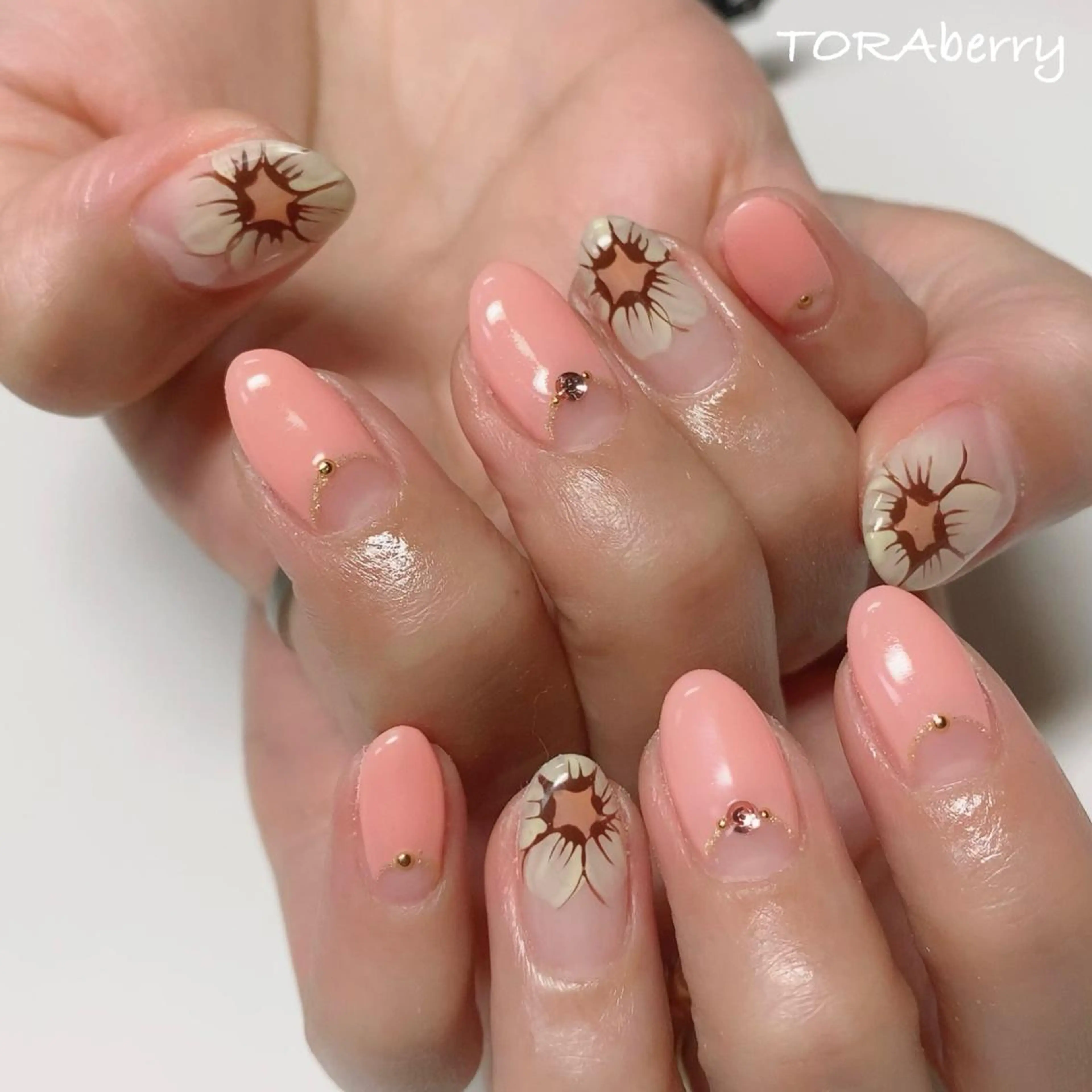 ネイル ハンドネイル ネイリスト なつみのネイルデザイン