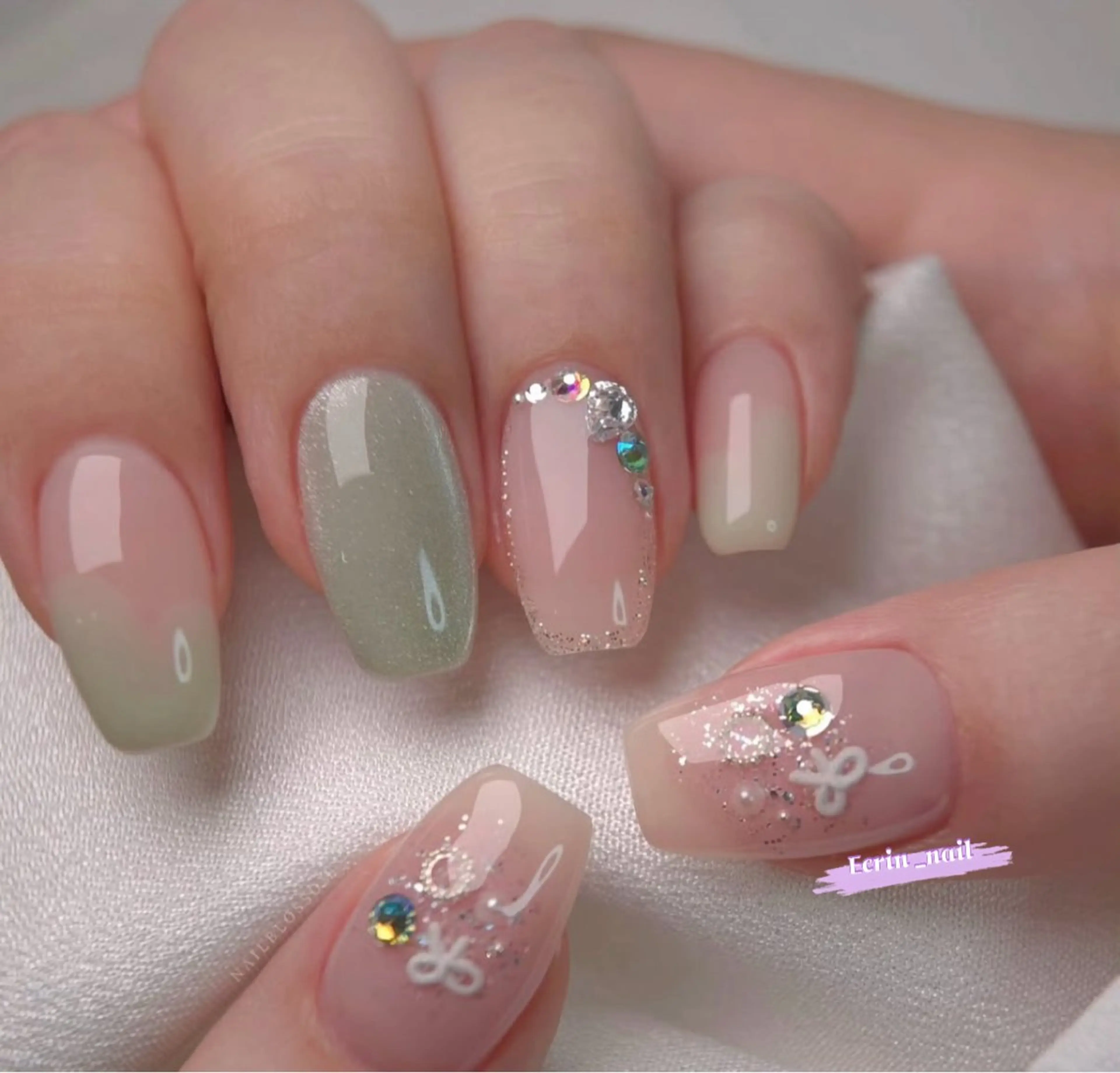 ネイル NailSalon✨ Écrinエクランのネイルデザイン