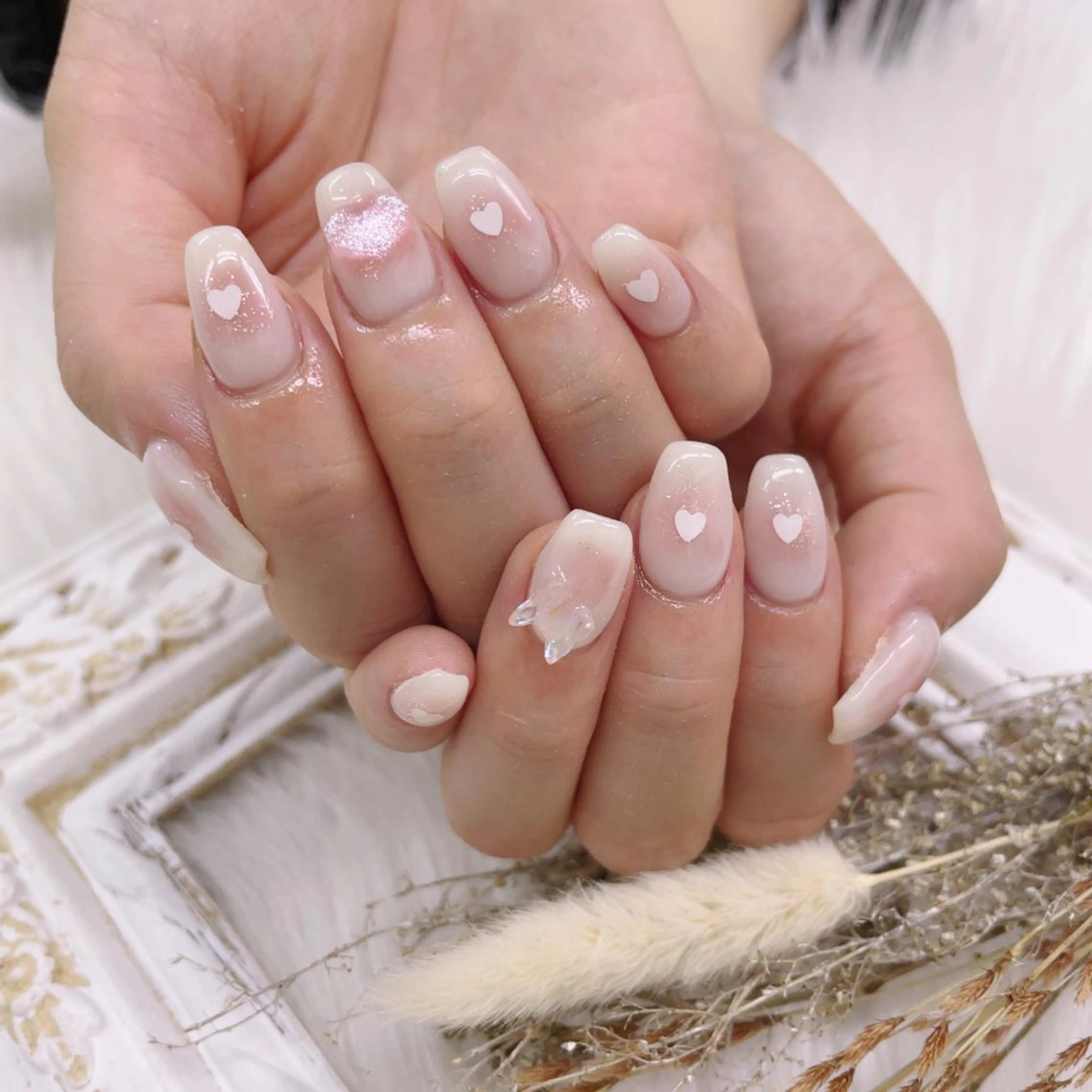 ネイル 🦋ネイルサロン ブラン🌈ゆりのネイルデザイン