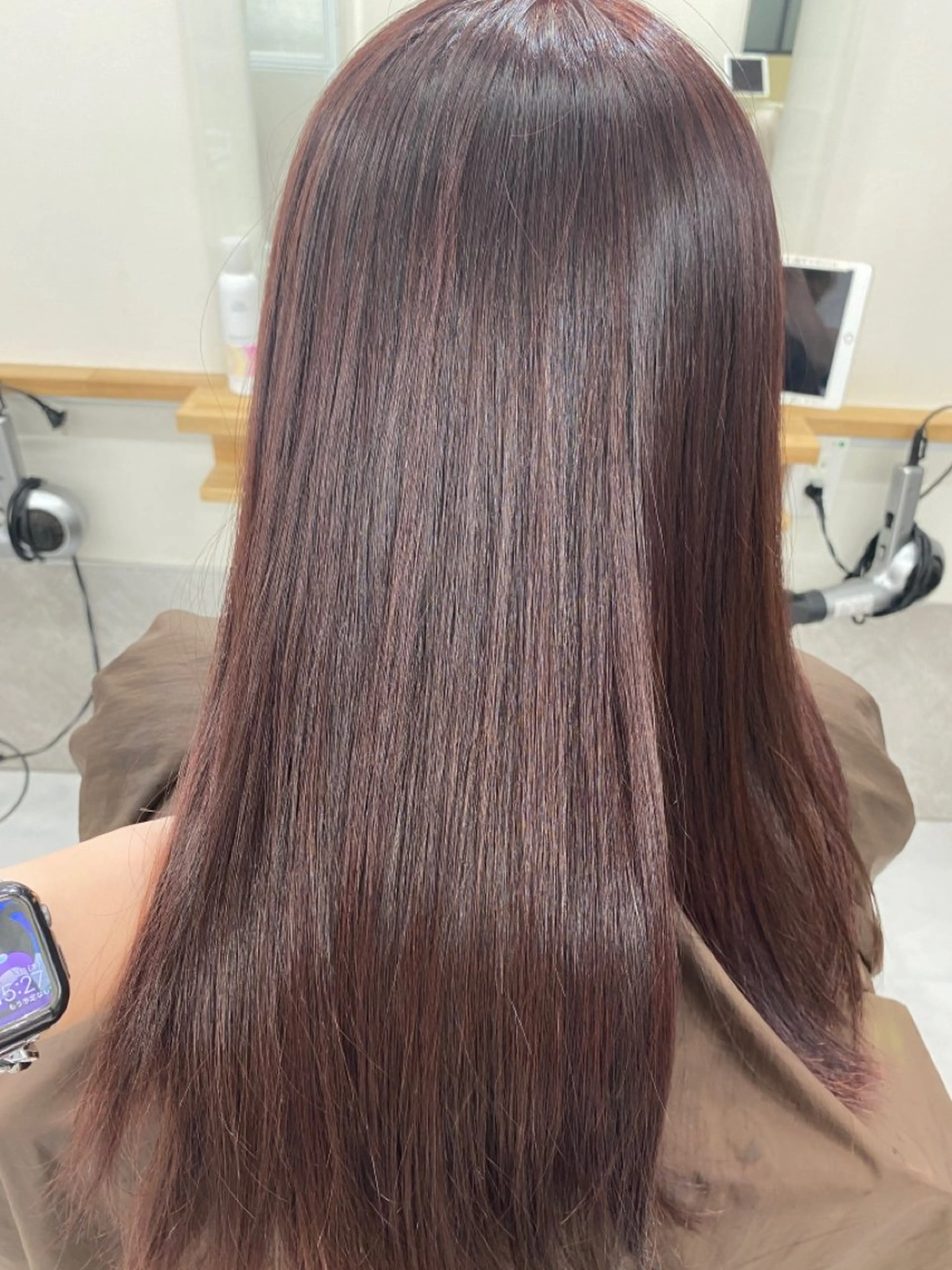 ミディアム カラー makoto / Rojiのヘアスタイル