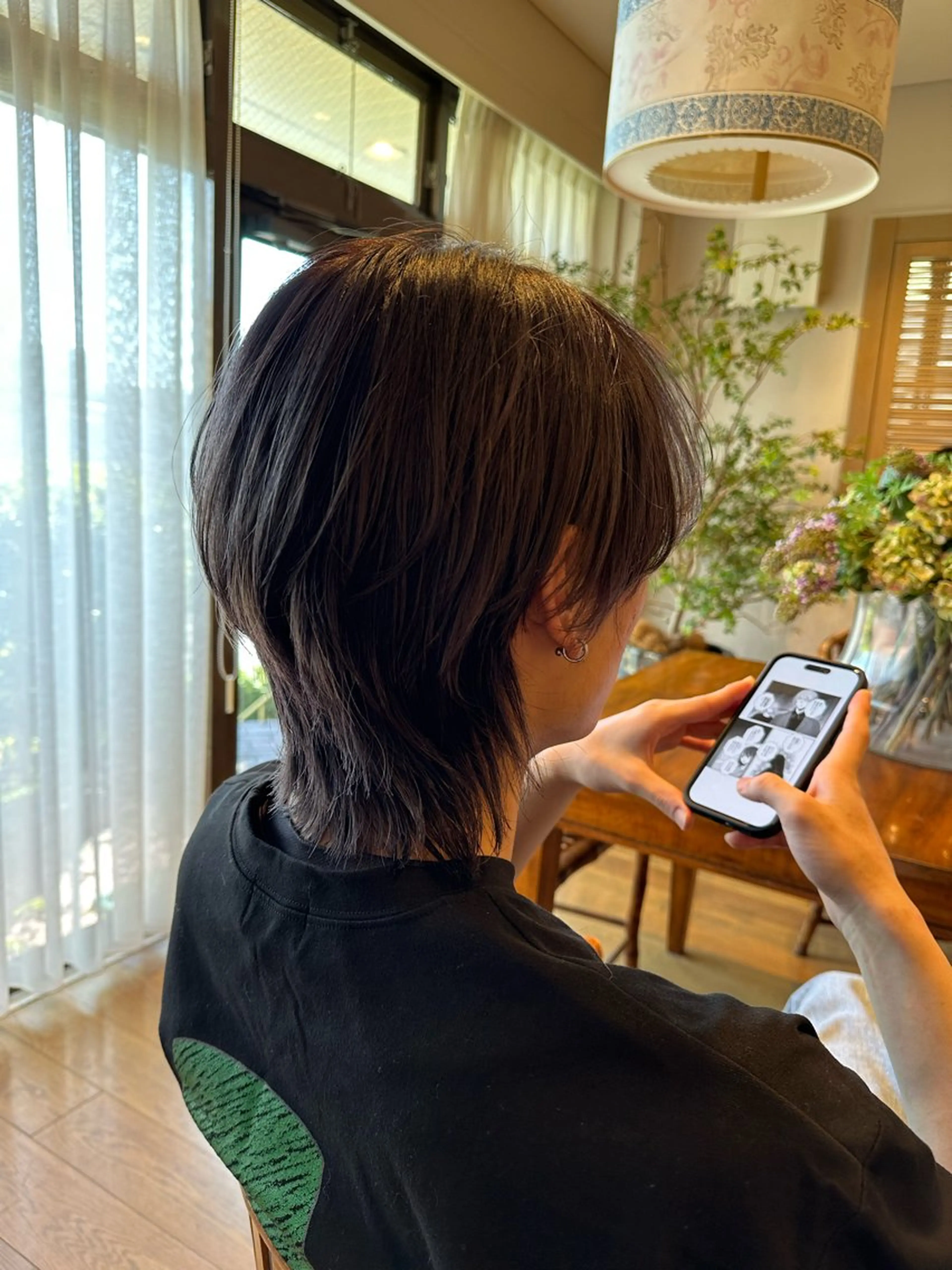 ミディアム ウルフカット 韓国風ﾊﾟｰﾏ❁﻿ fu-ka❁艶ｶﾗｰのヘアスタイル